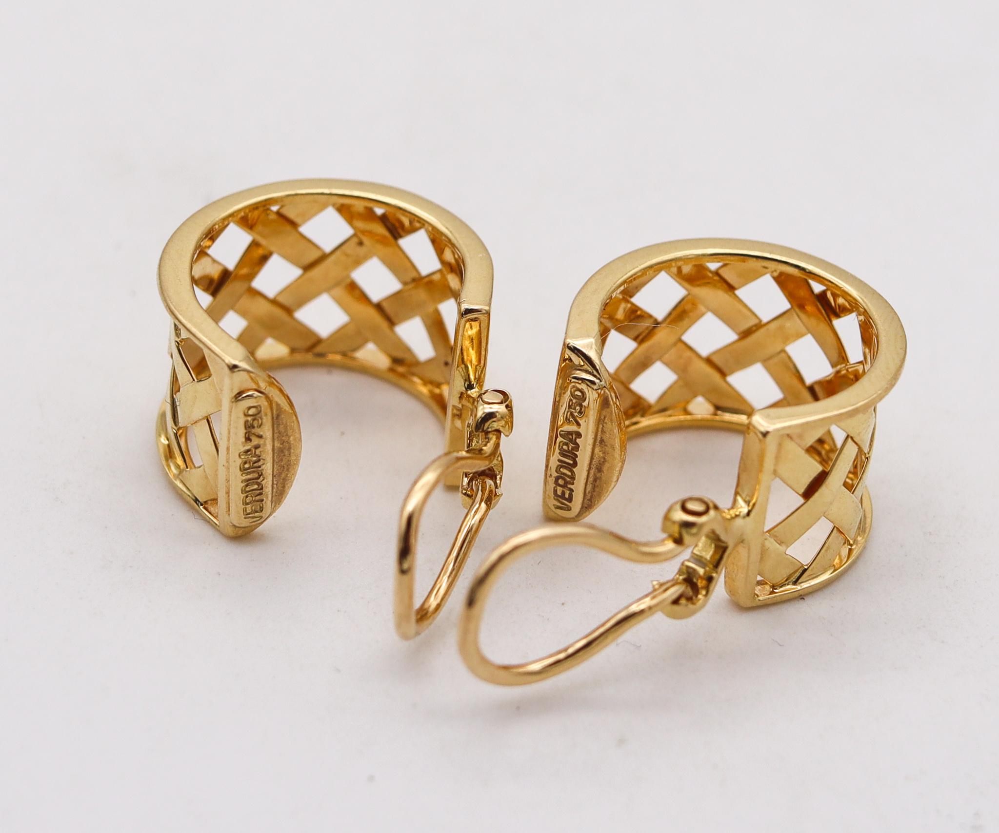 Modernist Verdura Milan Lattice Criss Cross Hoops Earrings in 18kt Yellow Gold