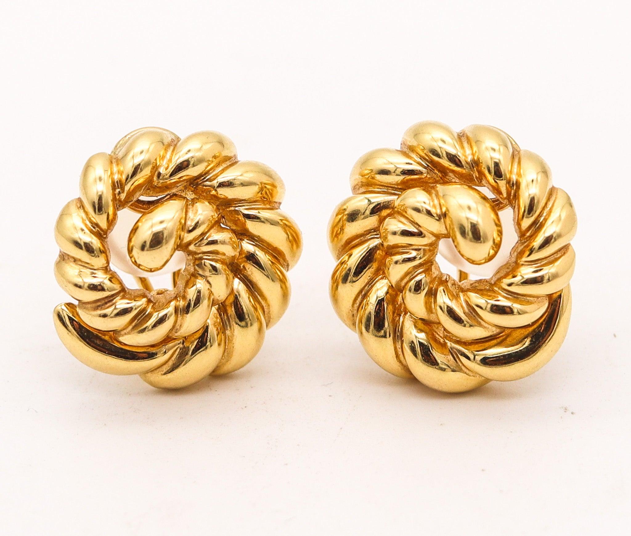 Modernista Verdura Milano Orecchini scultura ritorta in oro giallo massiccio 18Kt in vendita