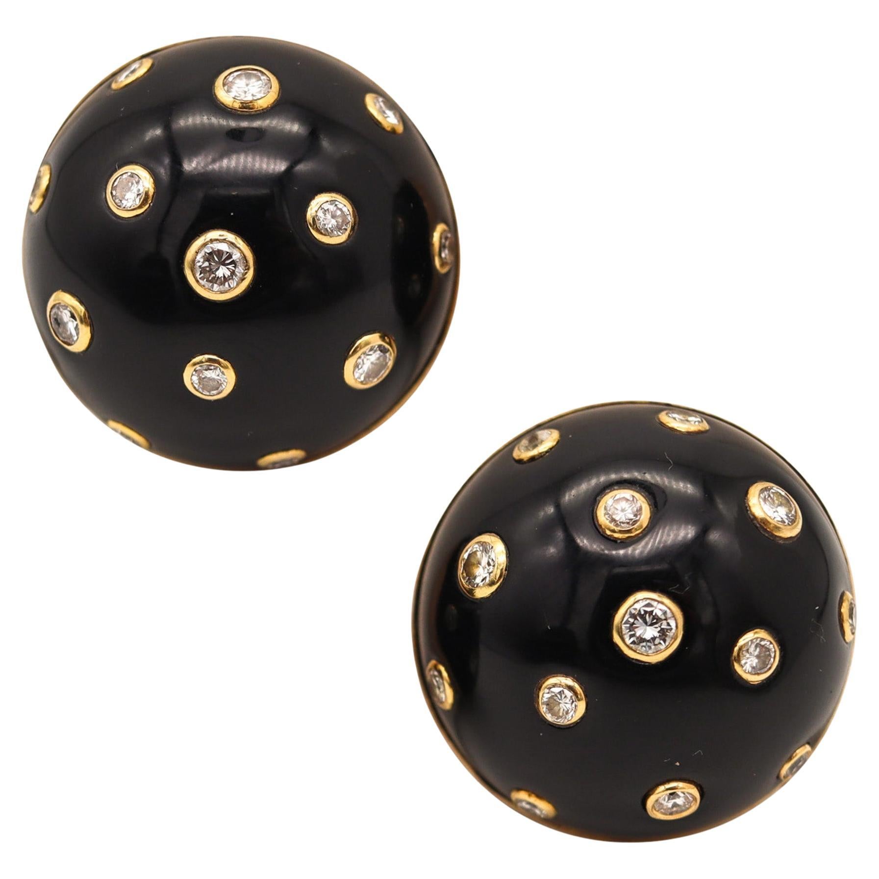 Verdura Milano Orecchini con smalto a forma di bomba in oro 18Kt e diamanti 1,56 Ctw