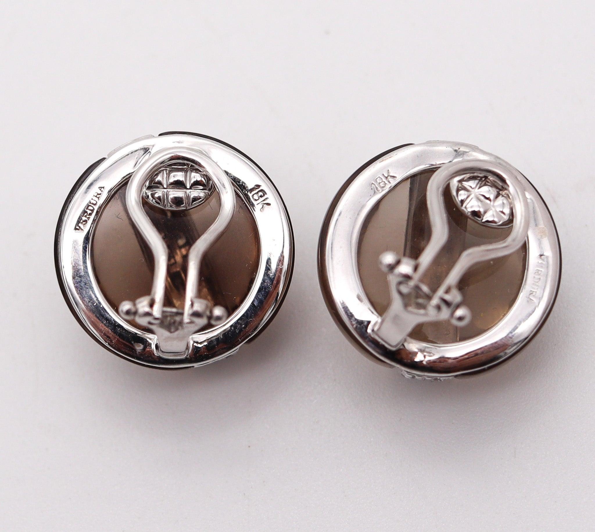 VERDURA Milano Quartzes Clips-On Earrings In 18Kt White Gold With VS Diamonds In Excellent Condition For Sale In Miami, FL