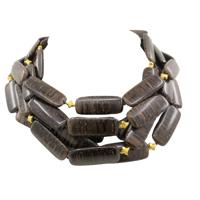 Verdura Multi-Strand Necklace Wood 18k Gold In Excellent Condition For Sale In Beverly Hills, CA