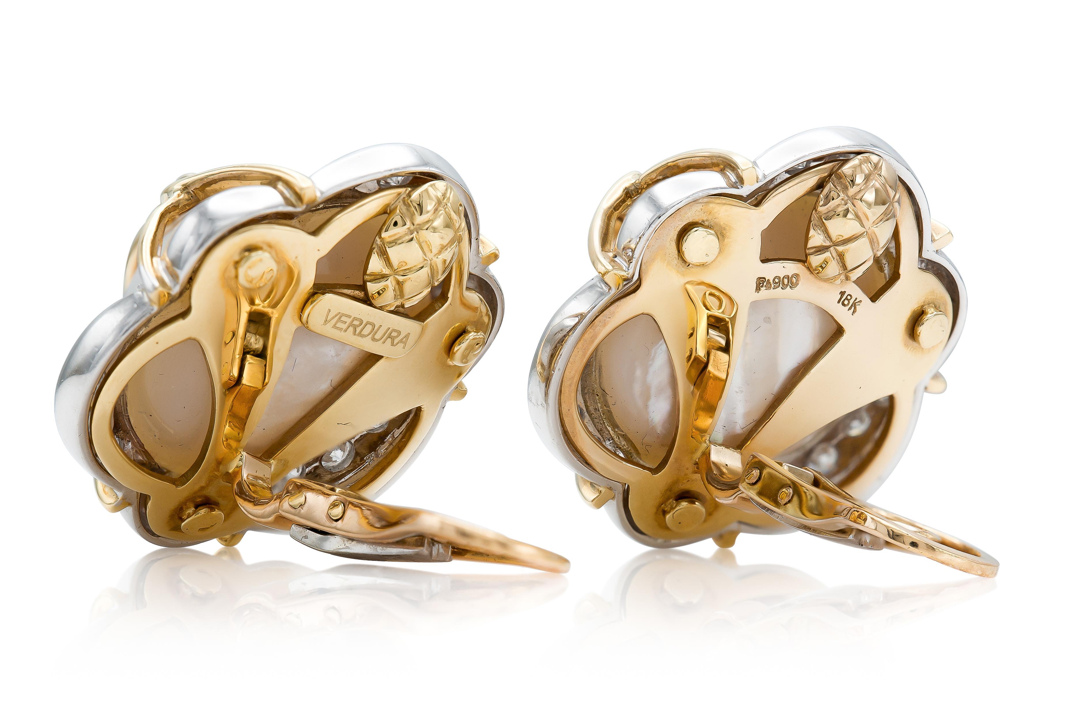 Boucles d'oreilles en perles et diamants de Verdura Bon état - En vente à New York, NY