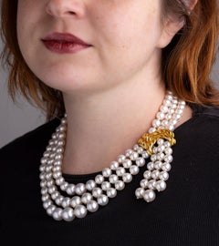 Verdura Perlenhalsband mit 18 Karat Goldverschluss