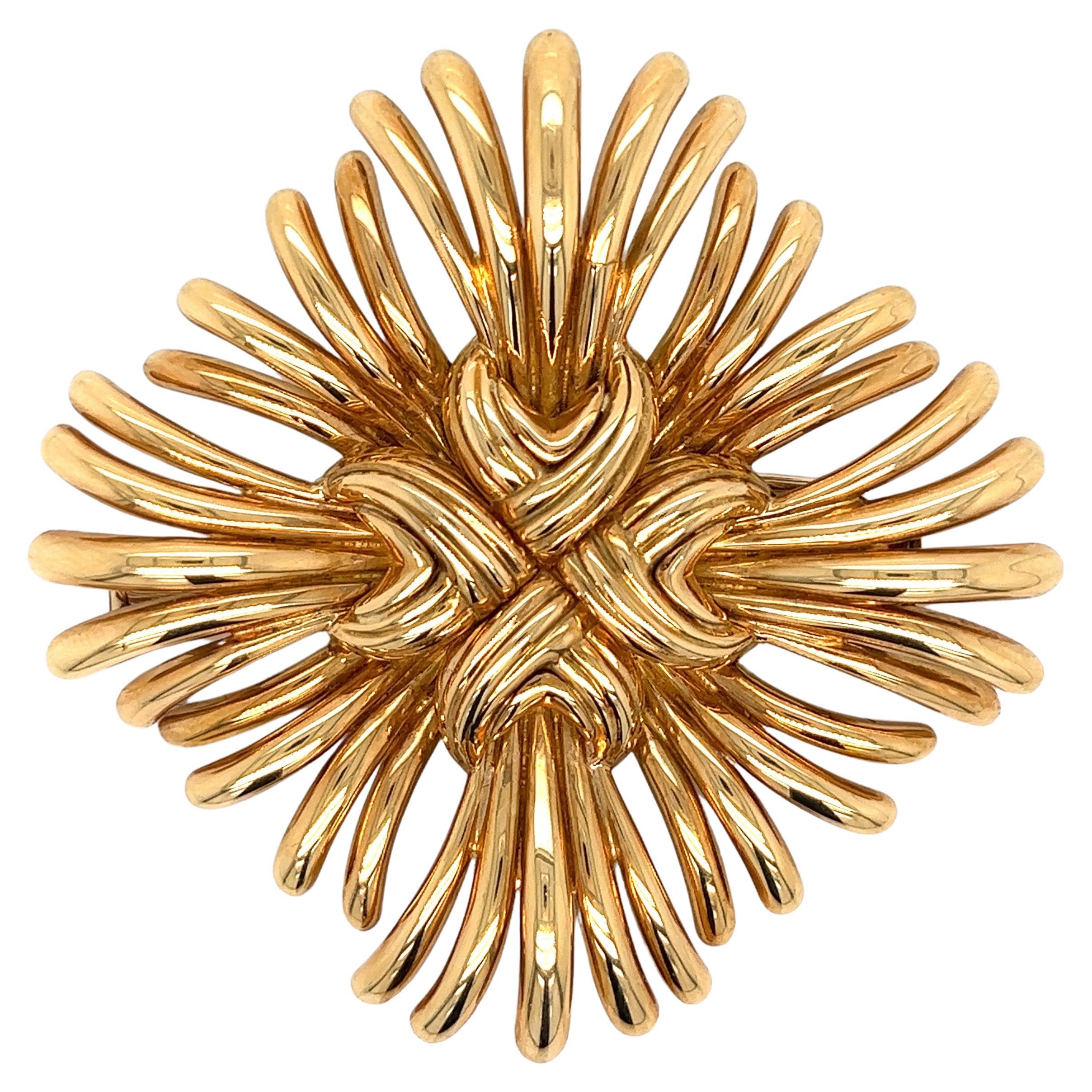 Verdura Ray Gold Brooch For Sale