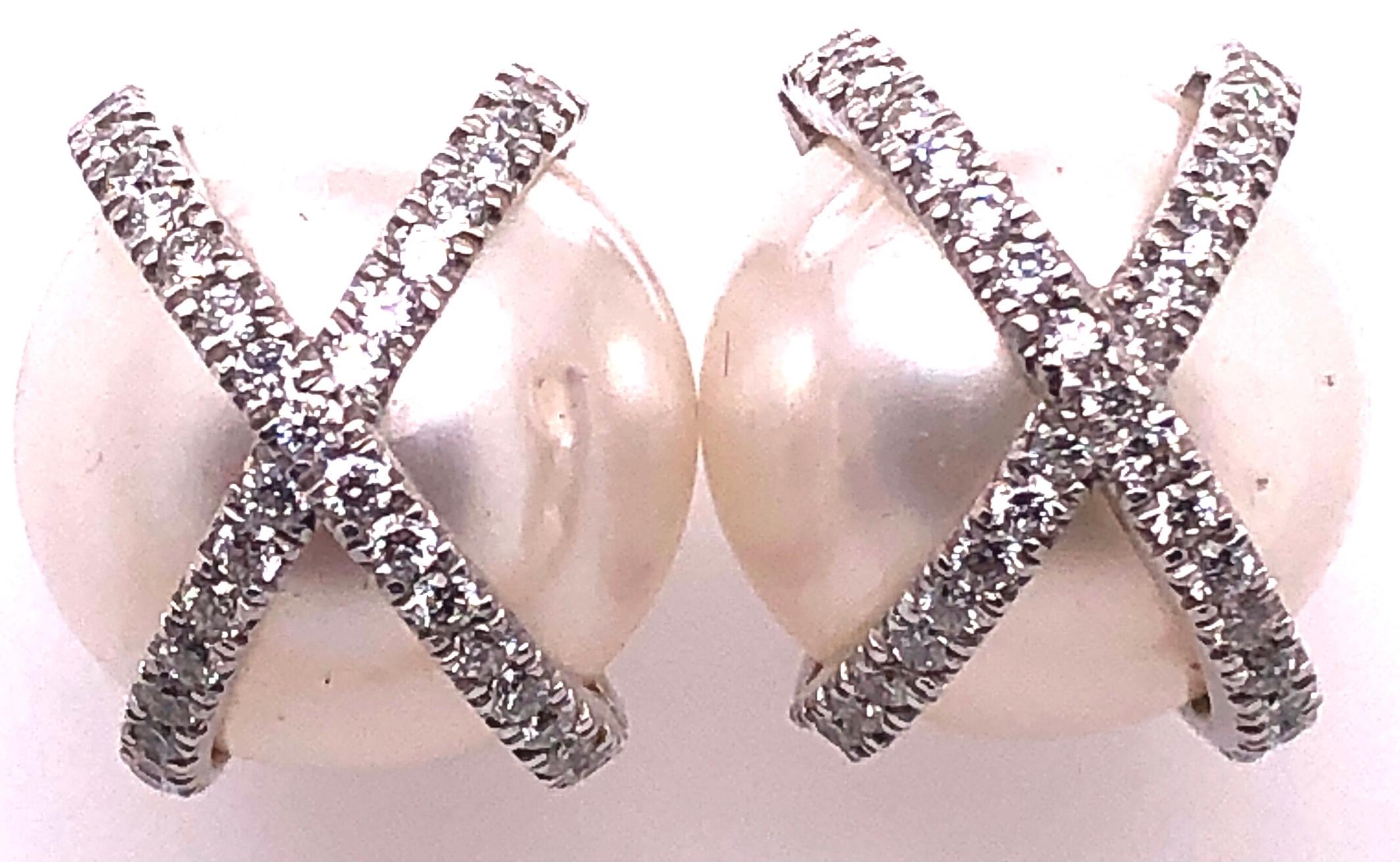 Verdura 18 Karat White Gold Wrapped Pearl and Diamond Earrings  In Good Condition For Sale In Stamford, CT