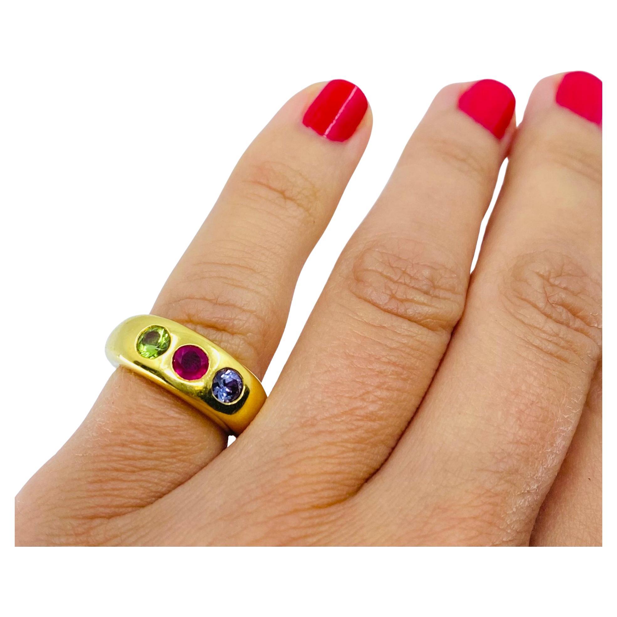 Verdura Three Stone Ring 18k Gold In Good Condition In Beverly Hills, CA