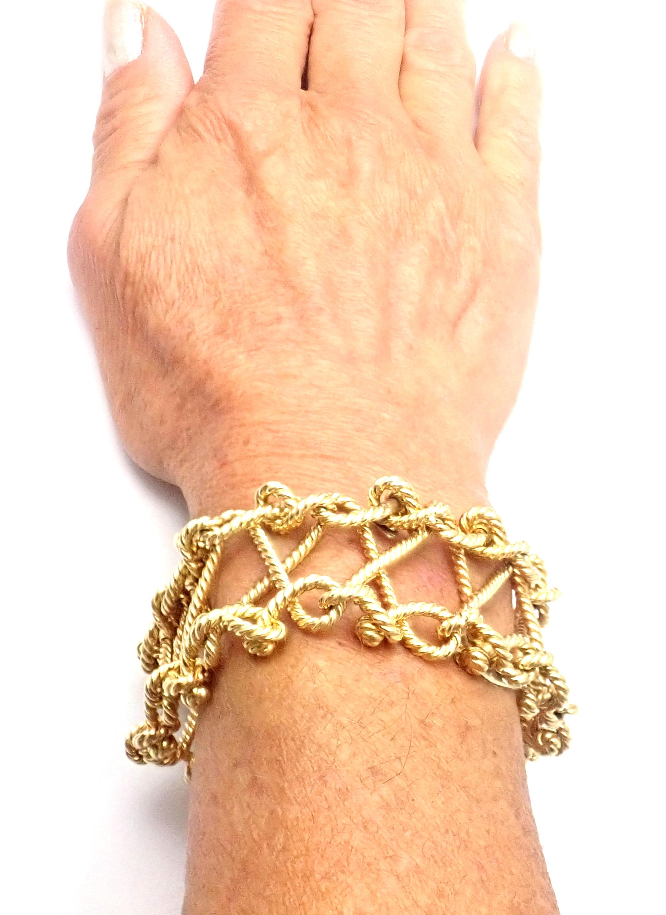 Verdura Twisted Rope Openwork Wide Yellow Gold Link Bracelet In Excellent Condition For Sale In Holland, PA