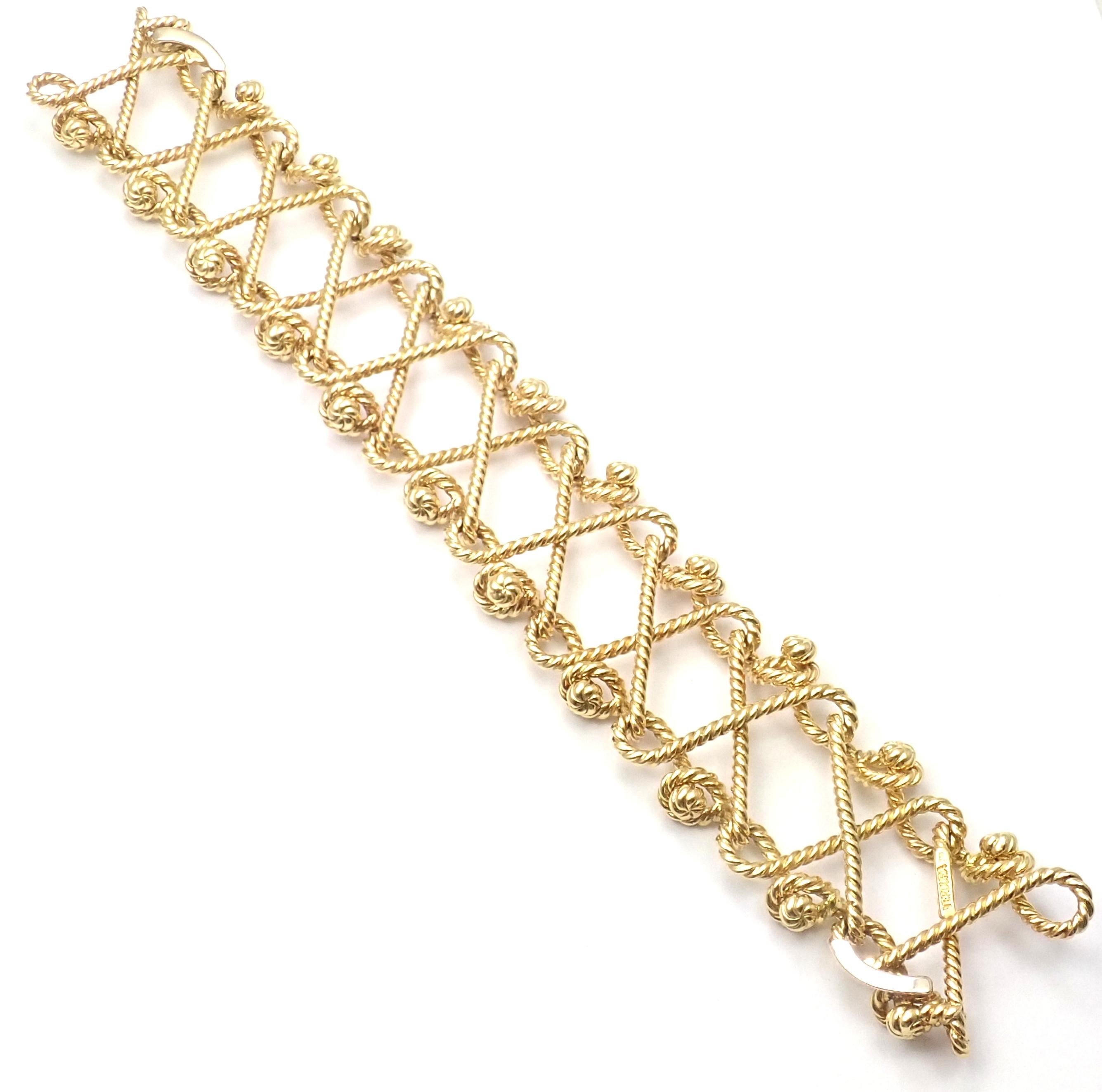 Verdrehtes, durchbrochenes Gelbgold-Gliederarmband mit gedrehtem Seil im Angebot 4