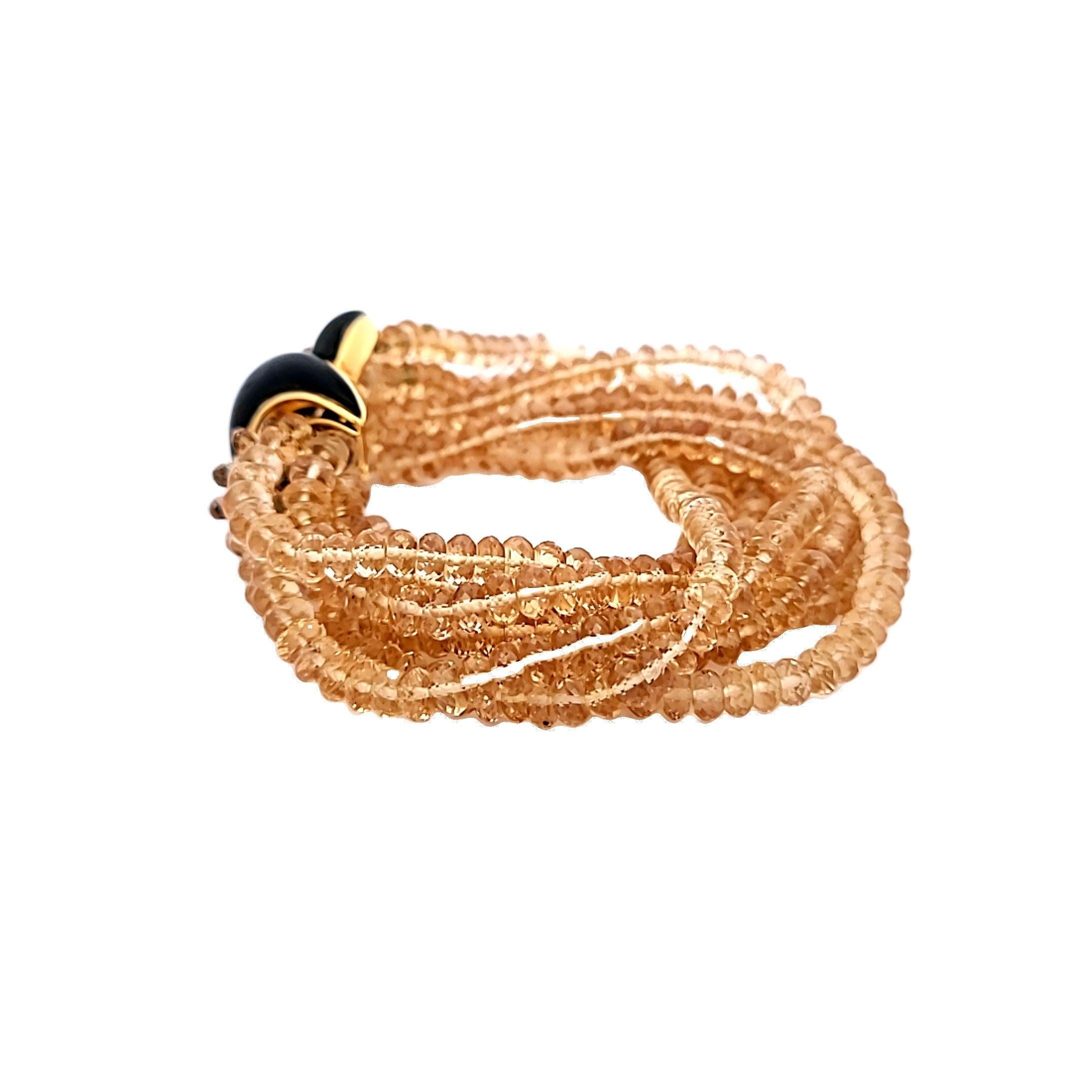 Taille coussin antique Verdura Bracelet vintage en or jaune 18 carats avec onyx 84,70 grammes en vente