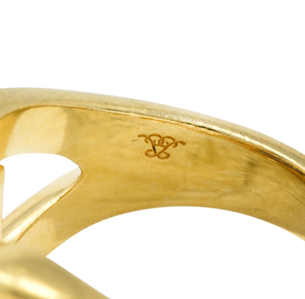Verdura Vintage Sapphire 18 Karat Yellow Gold Horsebit Channel Ring In Excellent Condition In Philadelphia, PA
