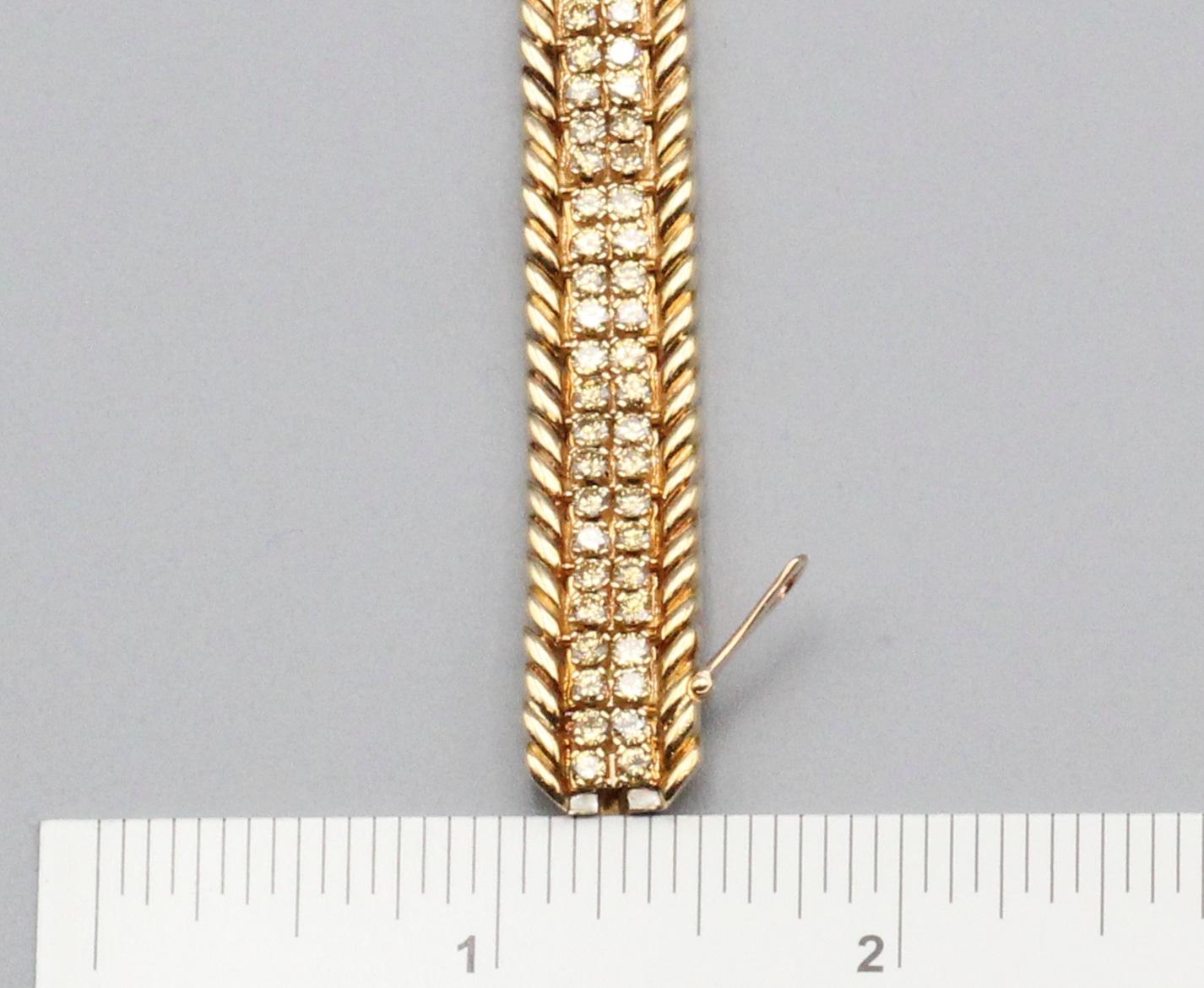 Gliederarmband aus 18 Karat Gold mit gelbem Verdura-Diamant (Brillantschliff) im Angebot