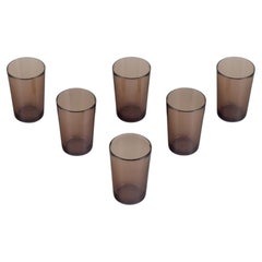 Vereco, France. A set of six drinking glasses in smoked art glass. 1970s.