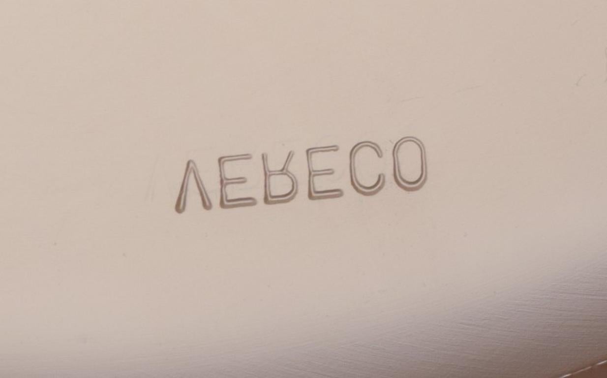 Late 20th Century Vereco, France. Set of four dinner plates in smoked art glass. 1970s. For Sale
