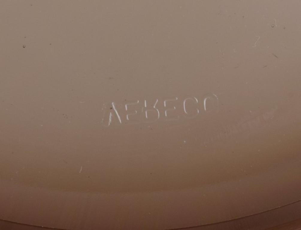 Fin du 20e siècle Vereco, France. Ensemble de six bols à soupe en verre d'art fumé. en vente