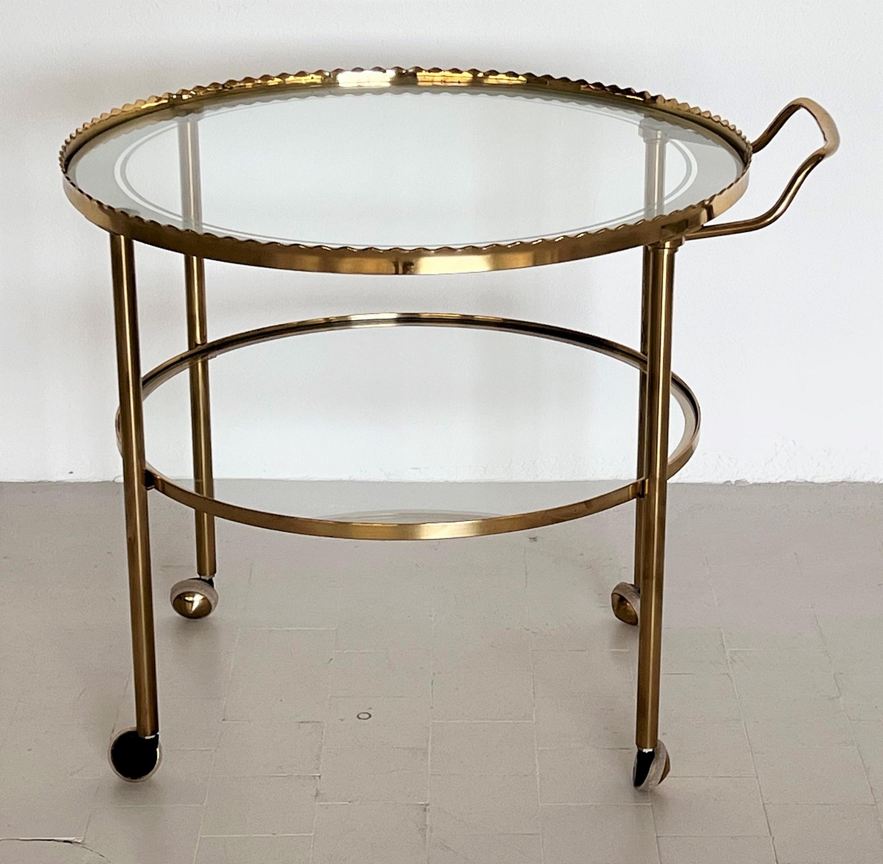 Vereinigte Werkstatten Brass and Glass Midcentury Trolley or Bar Cart, 1960s For Sale 8
