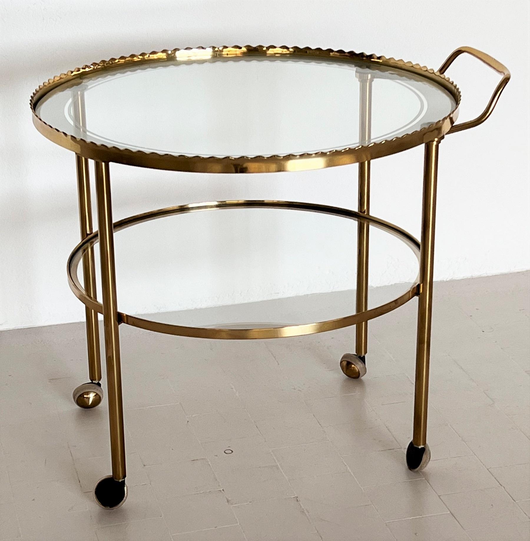 Vereinigte Werkstätten Wagen oder Barwagen aus Messing und Glas, 1970er Jahre im Angebot 6