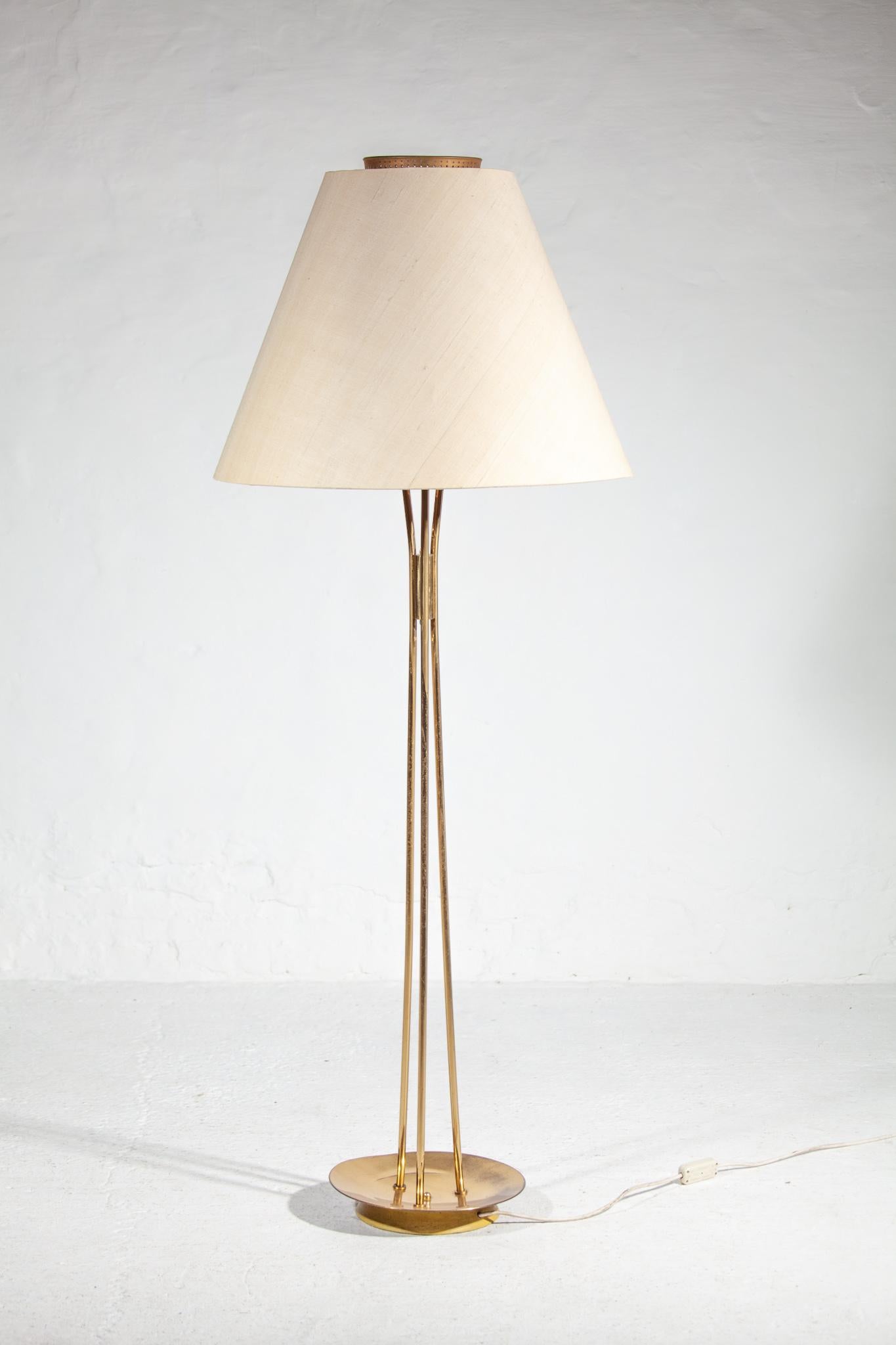 Vereinigte Werkstätten Brass Floor Lamp, 1950s 3