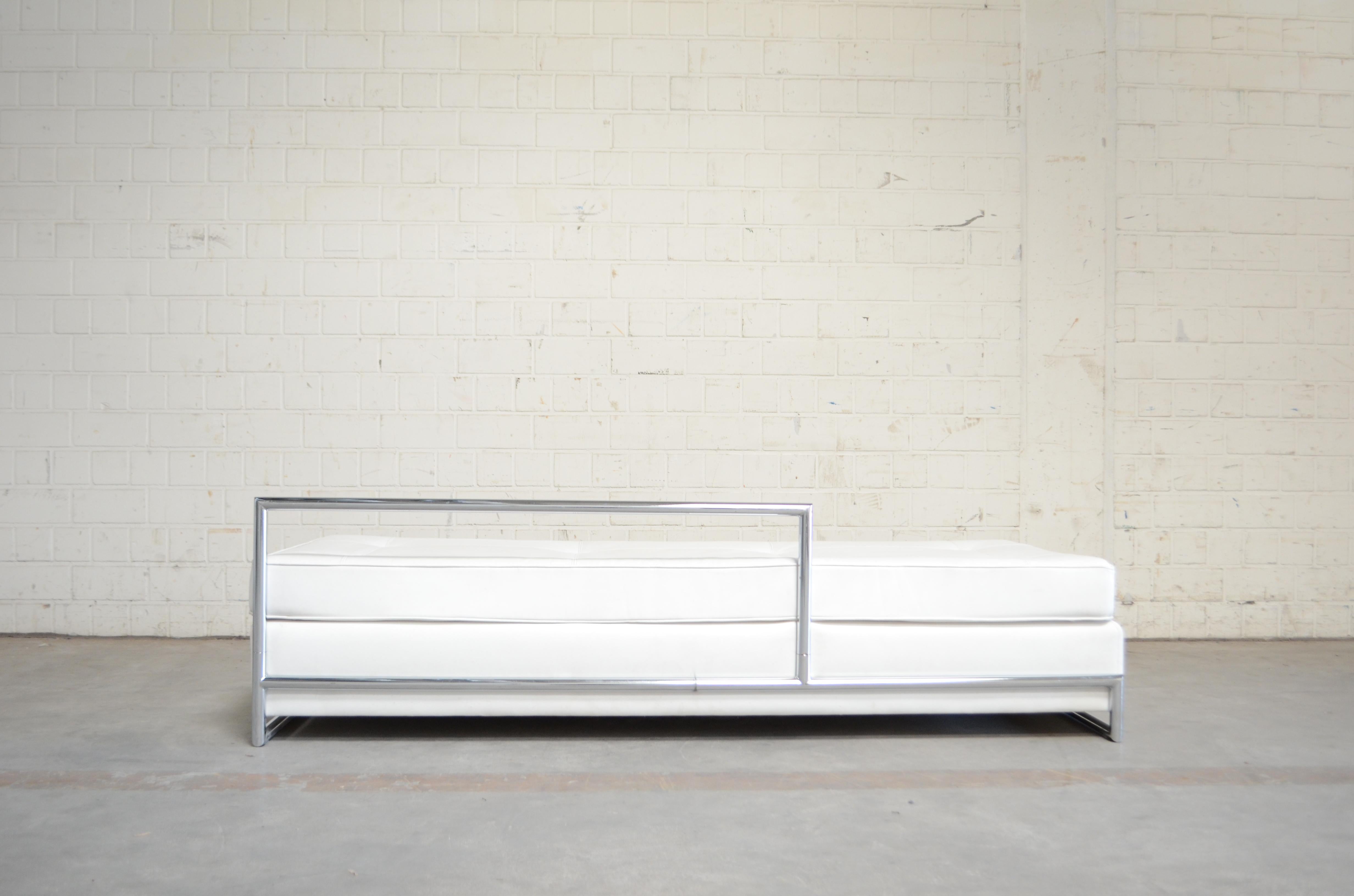 Vereinigte Werkstätten Eileen Gray Daybed Letto da giorno in vendita 9