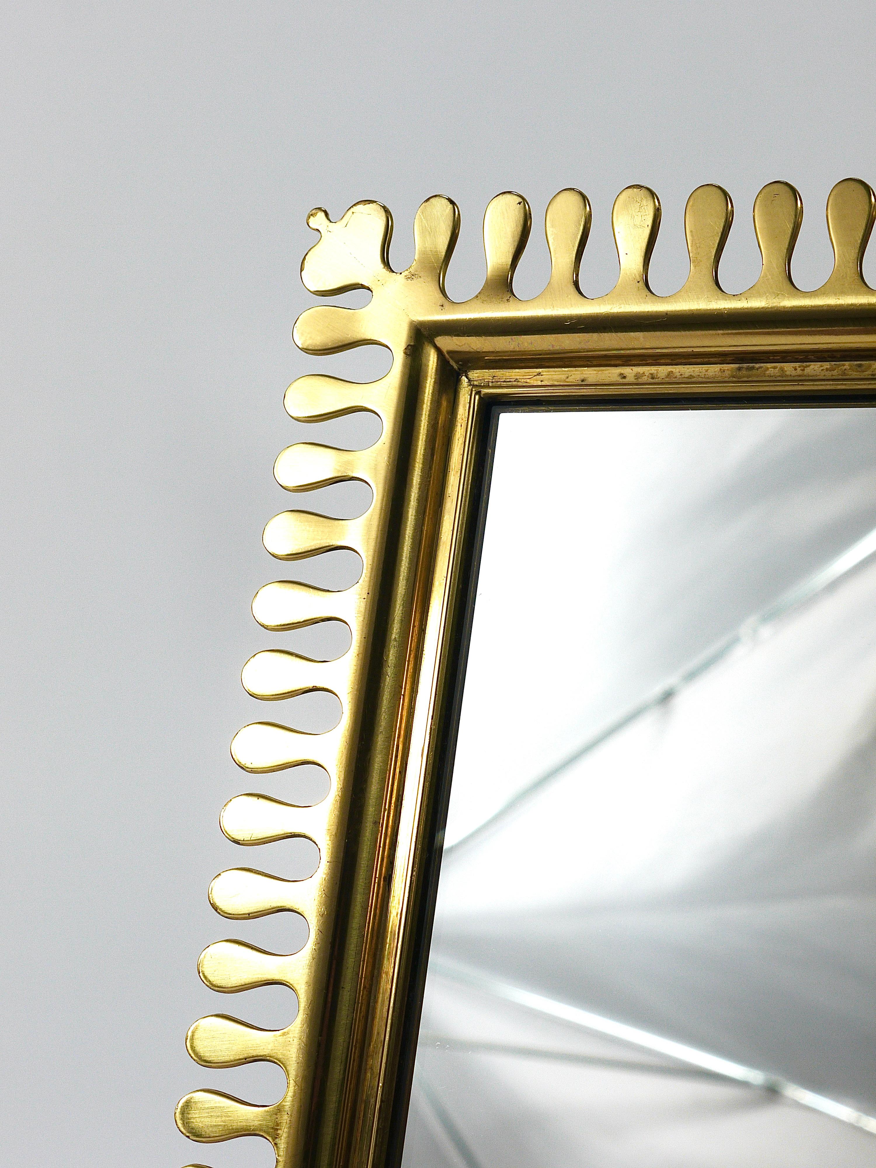 Vereinigte Werkstätten Mid-Century Brass Vanity Table Wall Mirror, Germany, 1970 2