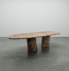 Verge Rosa Marmor Couchtisch von Phillip Jividen, Post-Modernes Design