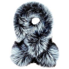 Verheyen Lapel Cross-through Collar in Iced Topaz Fox Fur - Brand new 