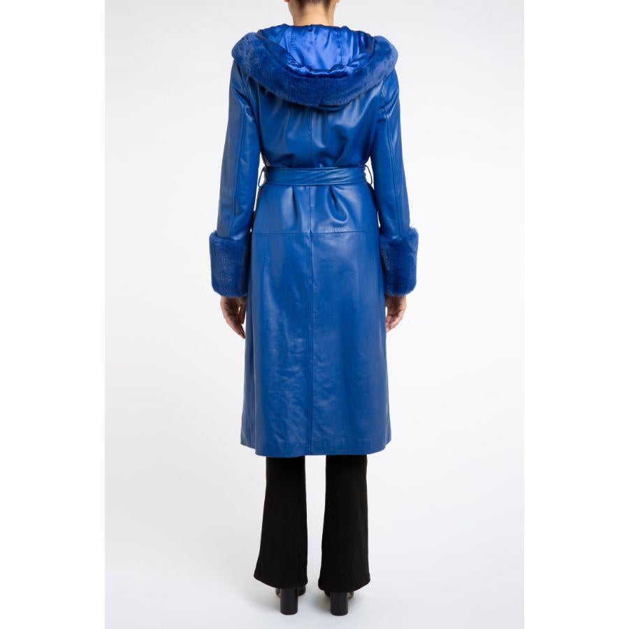 Women's Verheyen London Aurora Leather Trench Coat in Blue with Faux Fur, Size 12 For Sale