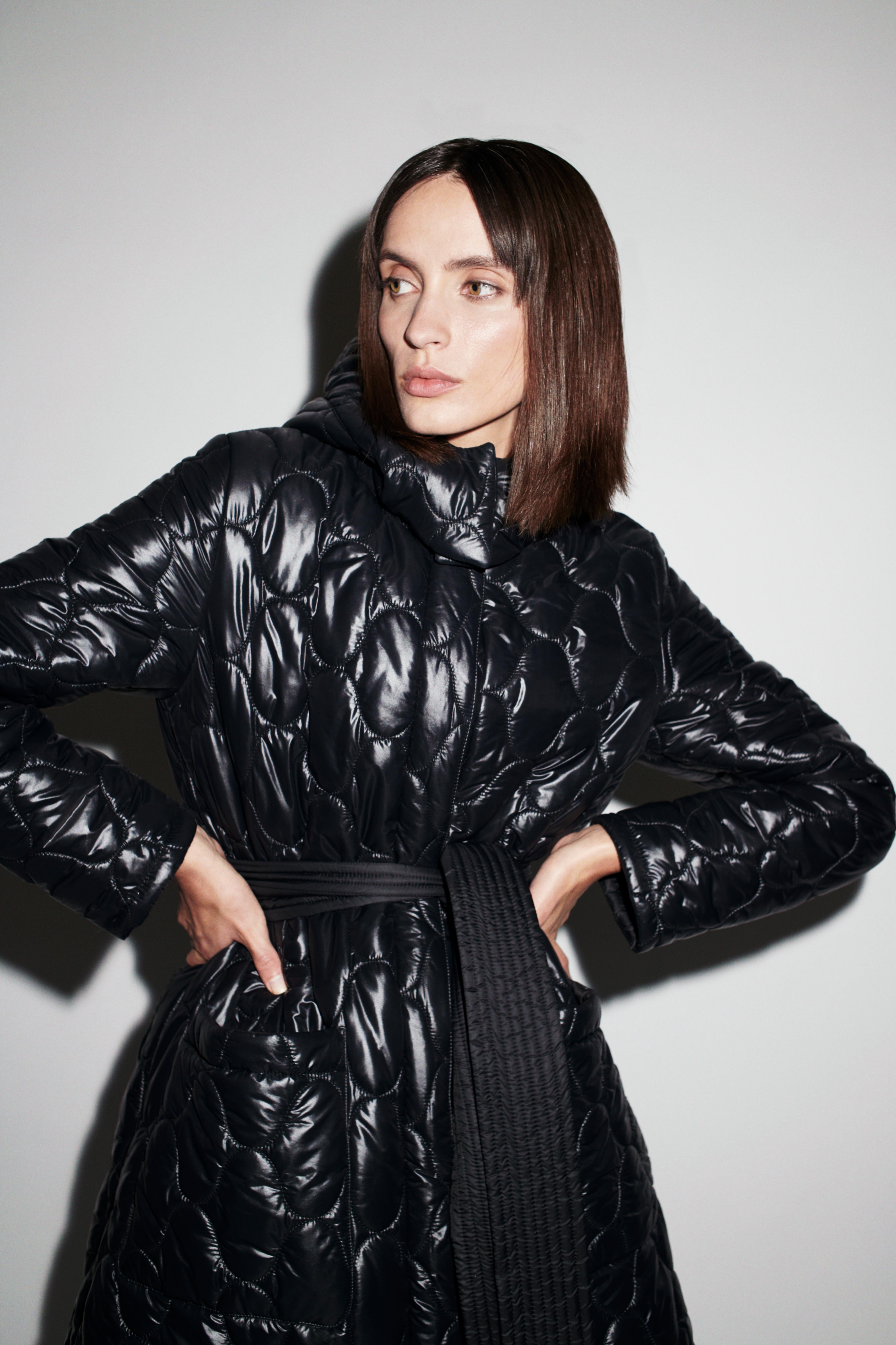 Black Verheyen London Aurora Quilted Coat with detachable hood - Size uk 14 For Sale