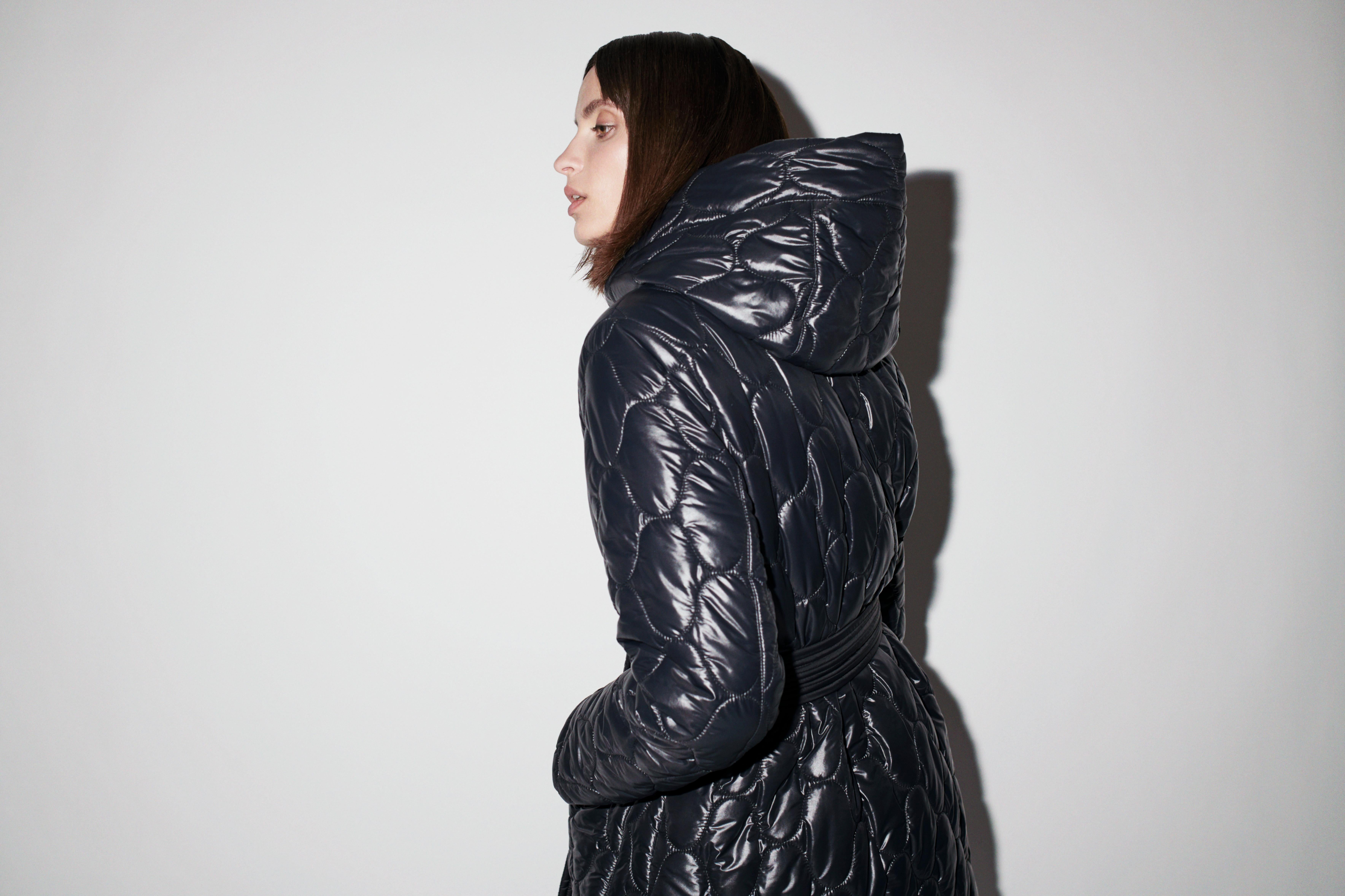 Verheyen London Aurora Gesteppter Mantel mit abnehmbarer Kapuze - Größe Uk 14 im Angebot 1