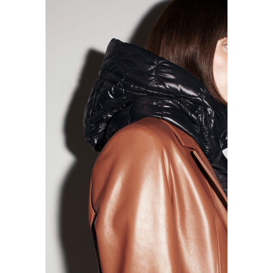 Verheyen London Aurora Quilted Hood in Soft Black For Sale 2