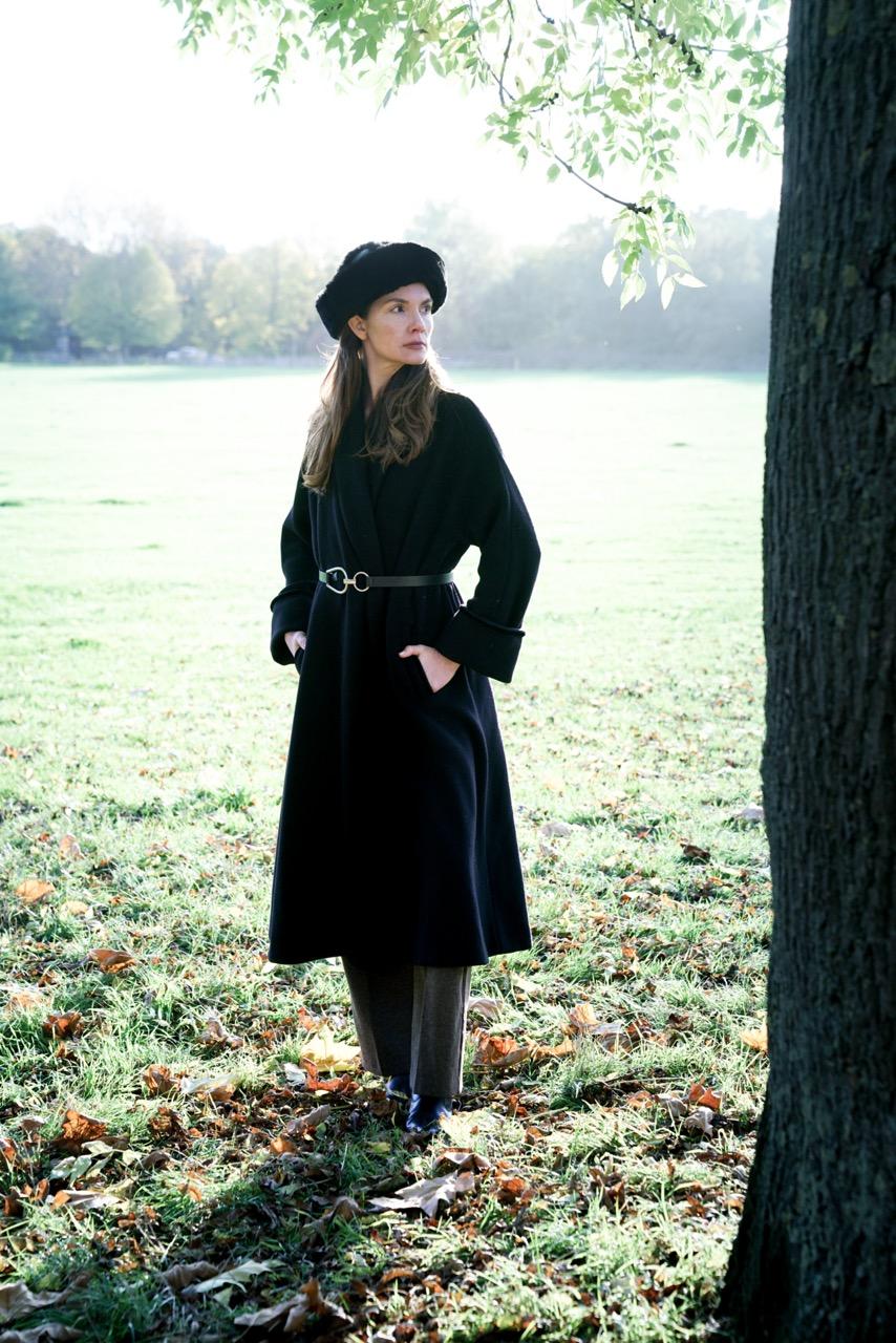 Verheyen London Schwarze Merino-Schurwollmütze für Damen oder Herren im Angebot