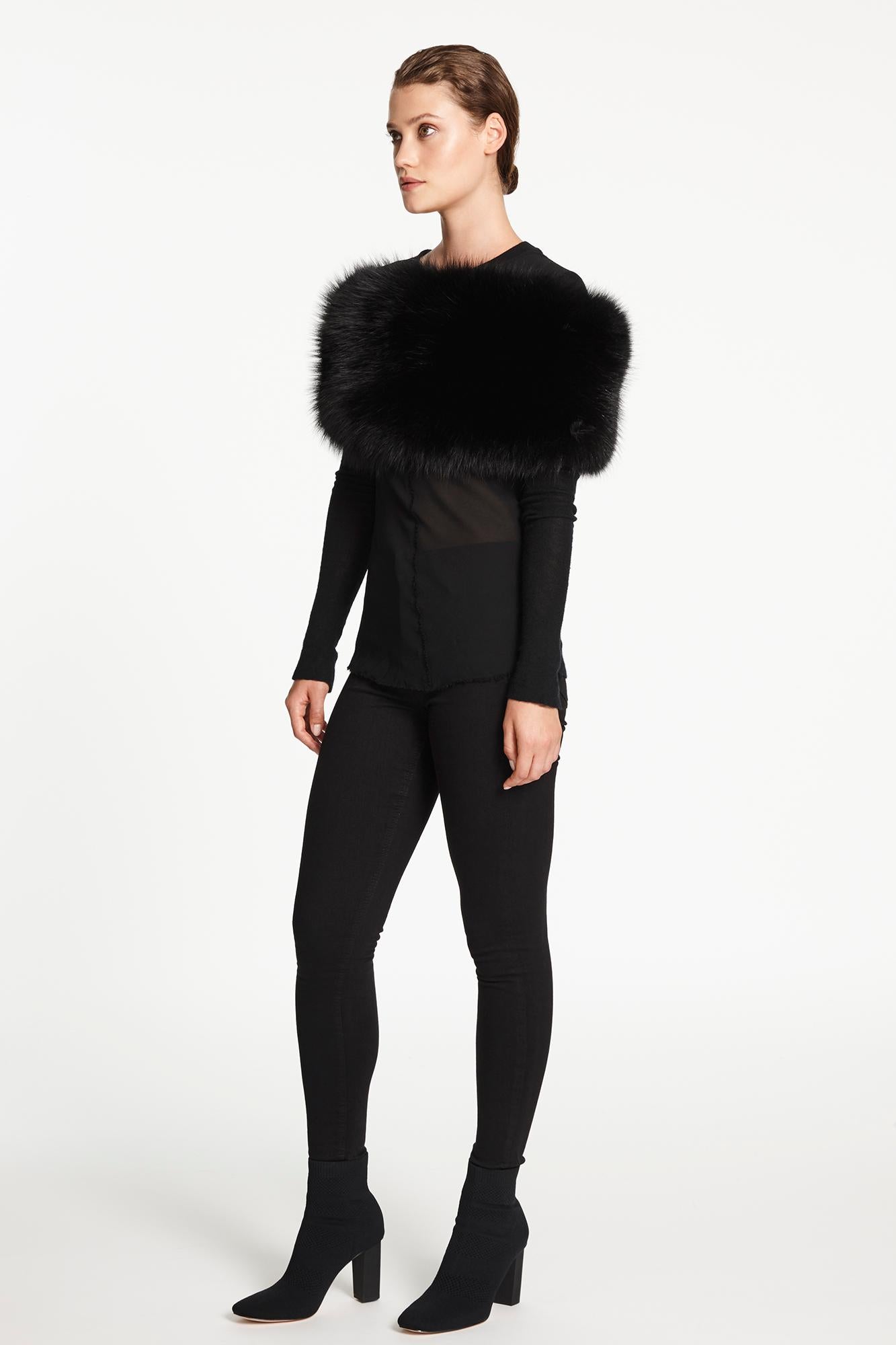 Verheyen London Chained Stole in Black Fox Fur & Chain - Brand New 4