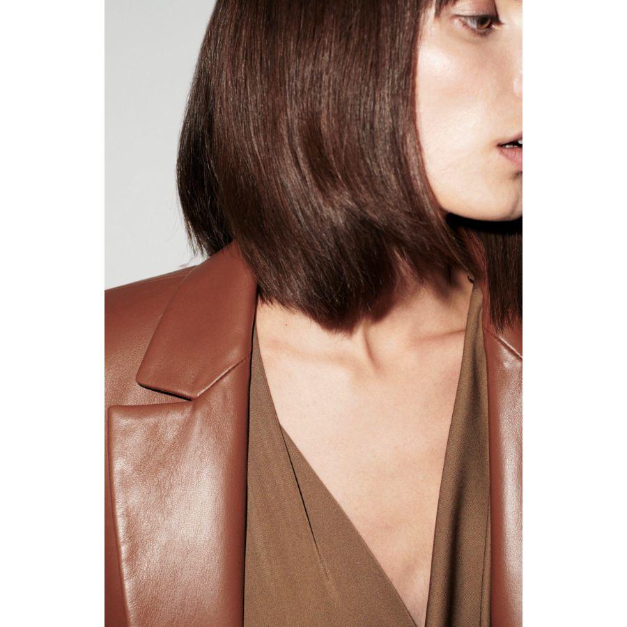 Verheyen London Chesca Oversize Blazer in Tan Leather, Size 10 For Sale 3