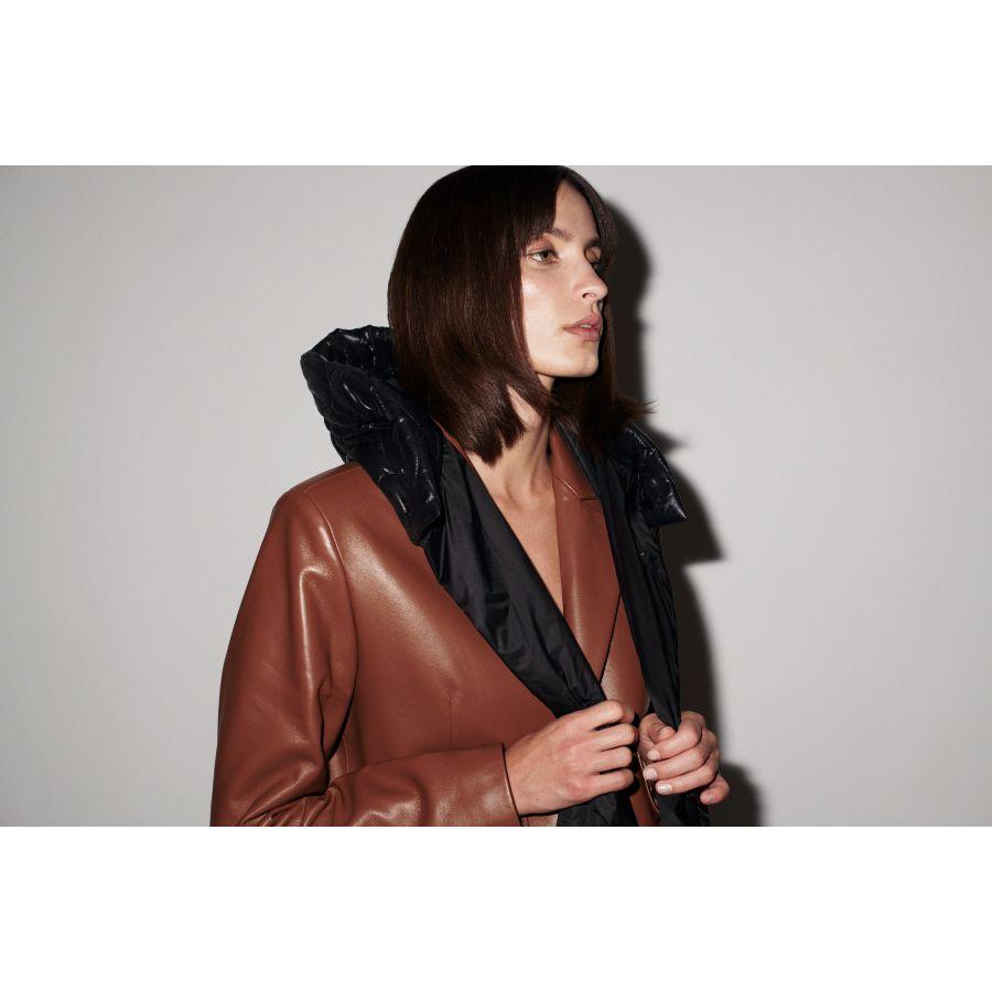 Verheyen London Chesca Oversize Blazer in Tan Leather, Size 14 For Sale 1