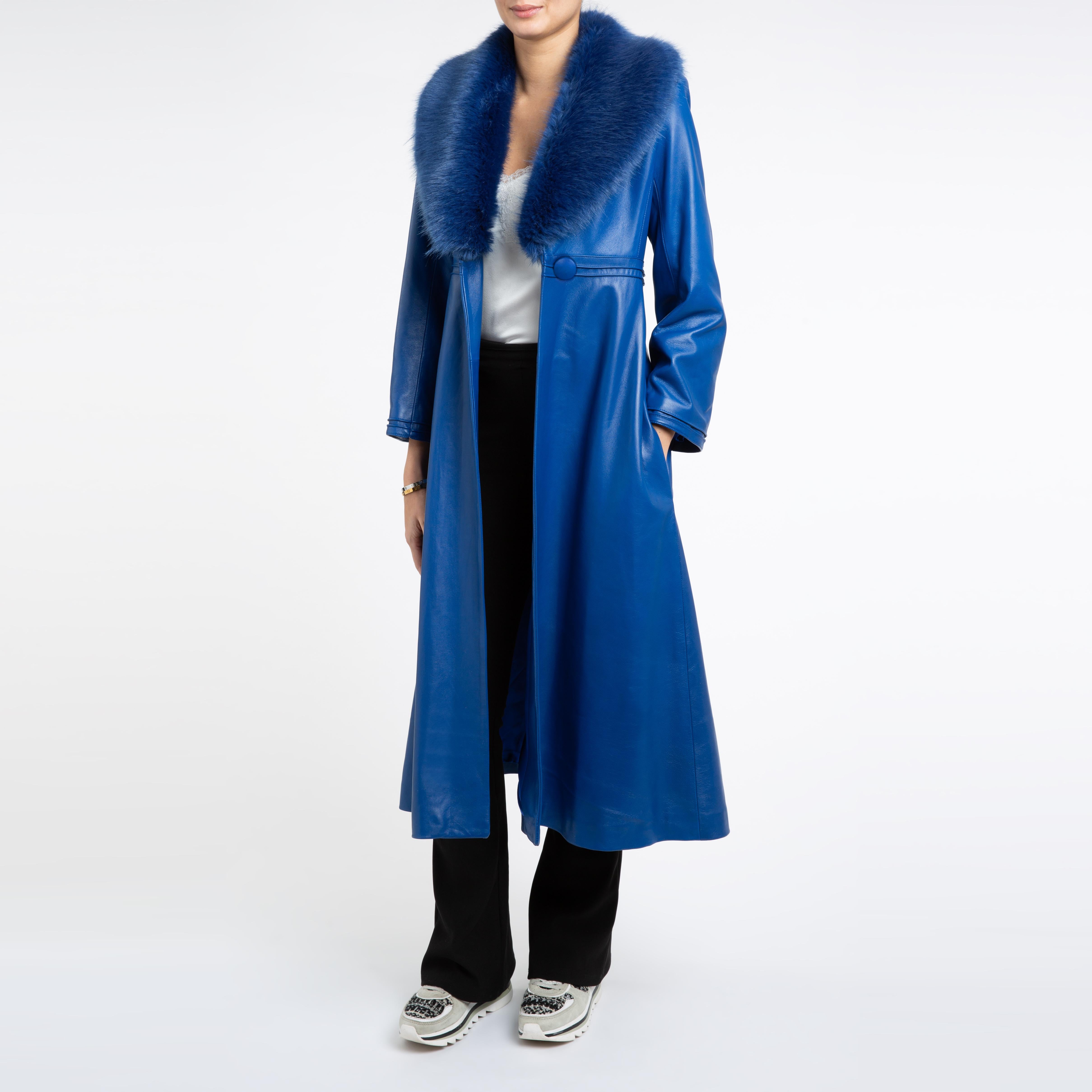 Manteau Edward en cuir bleu avec fausse fourrure Verheyen London, Taille UK 12 en vente 2