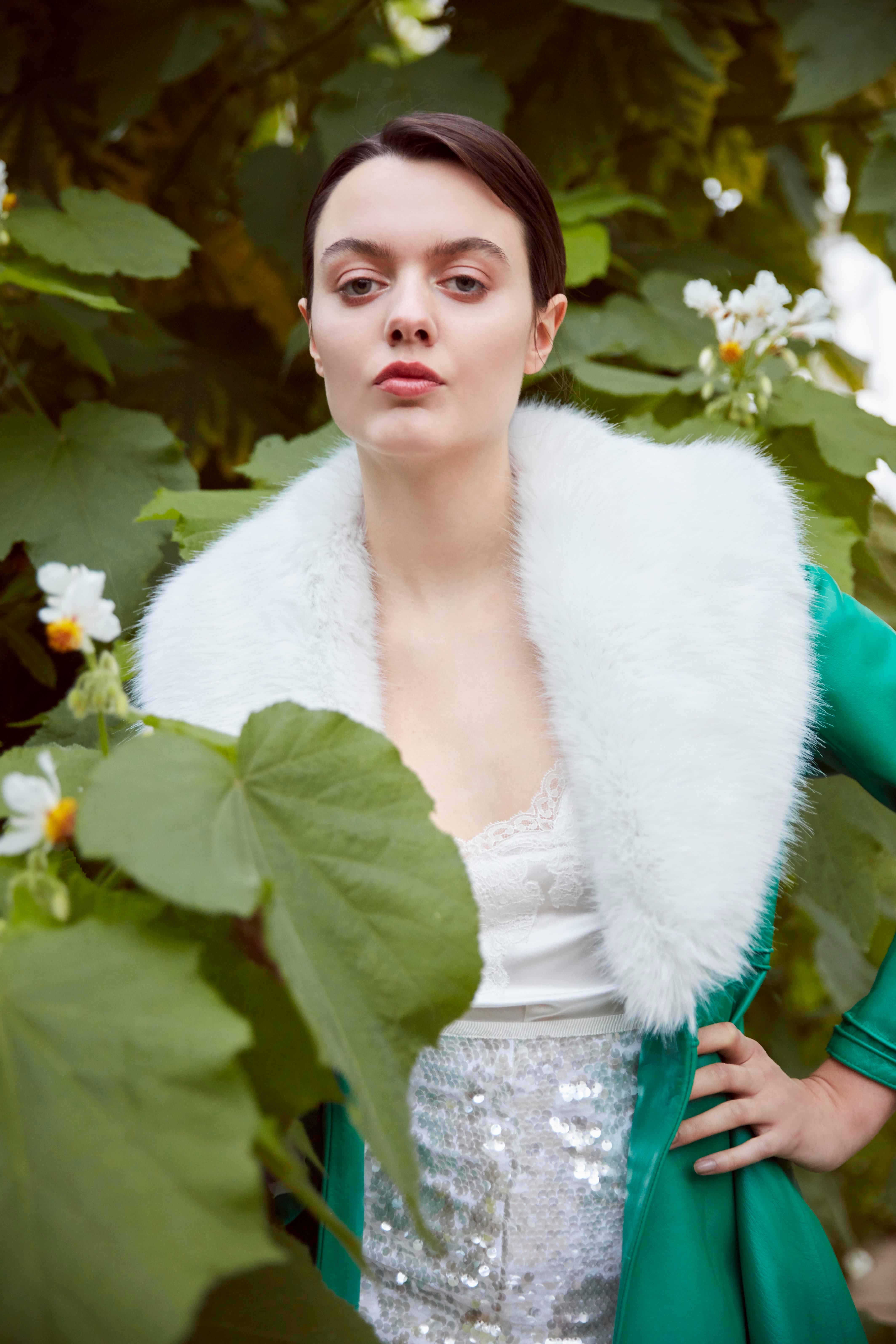Verheyen London Edward Leather Coat in Green & White Faux Fur - Size 6 UK 

The Edward Leather Coat created by Verheyen London is a romantic design inspired by the 1970s and Edwardian Era of Fashion.  A timeless design to be be worn for a lifetime