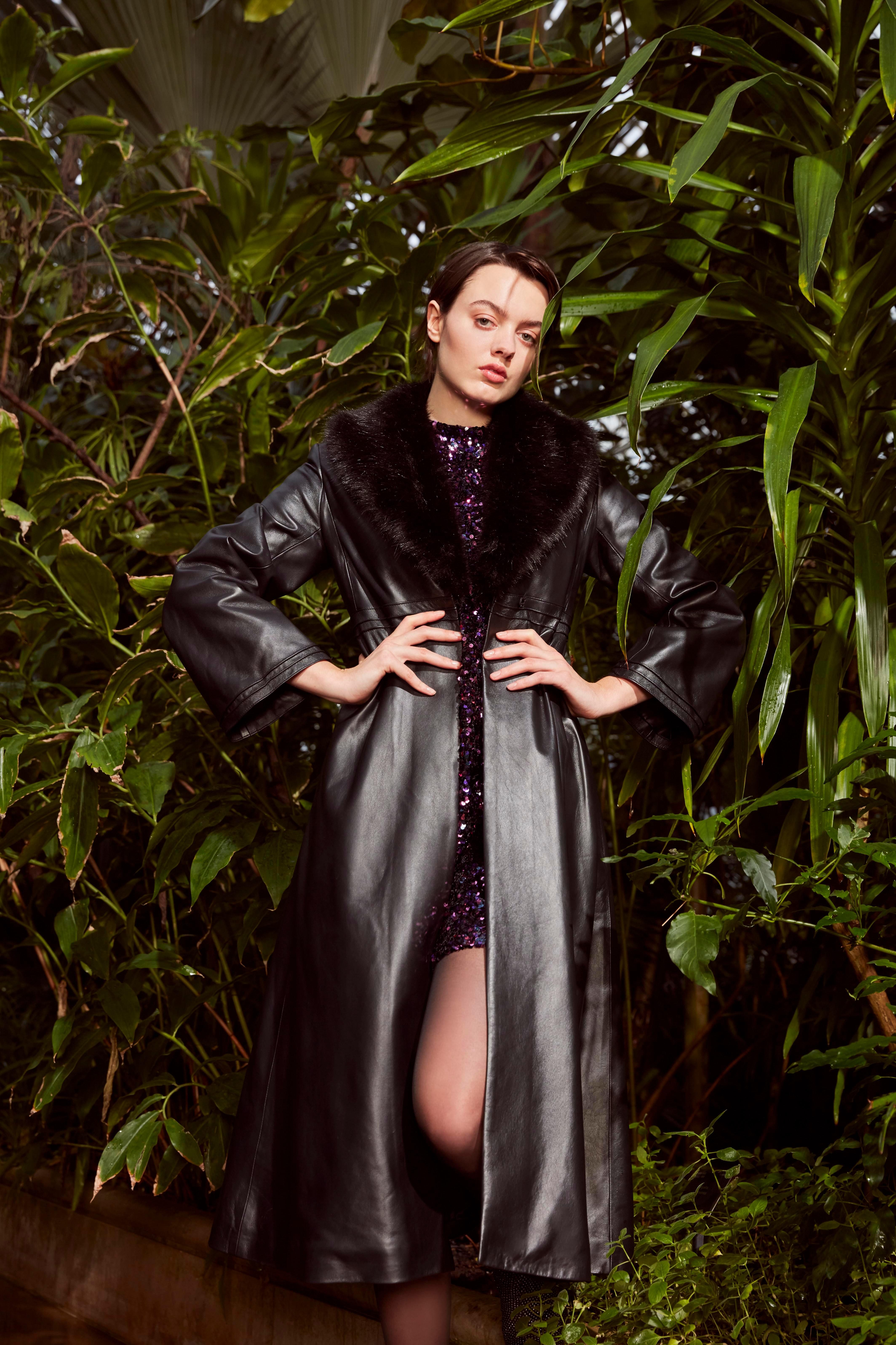 Verheyen London Edward Leather Coat with Faux Fur Collar in Black - Size uk 10 7
