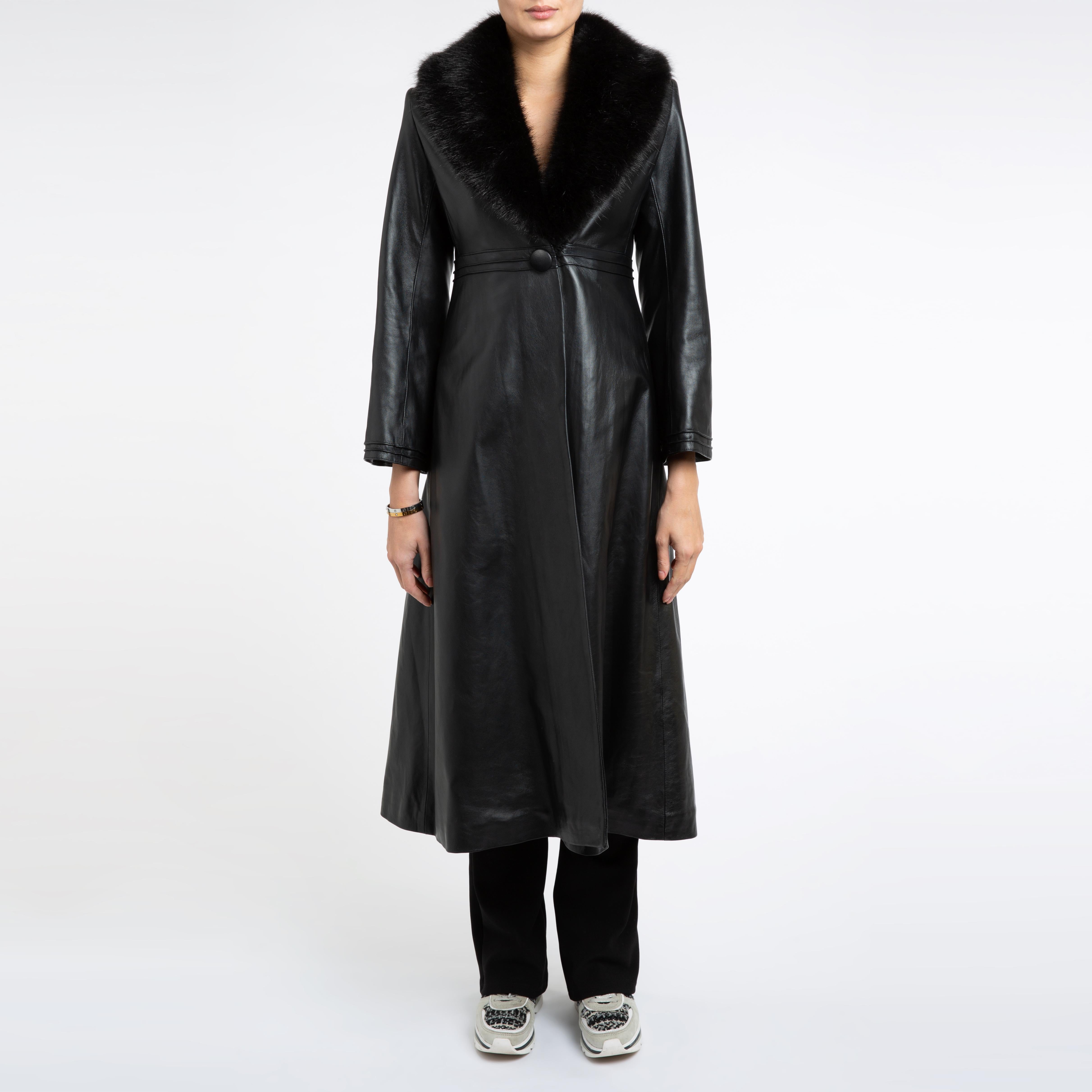 Verheyen London Edward Leather Coat with Faux Fur Collar in Black - Size uk 10 For Sale 14