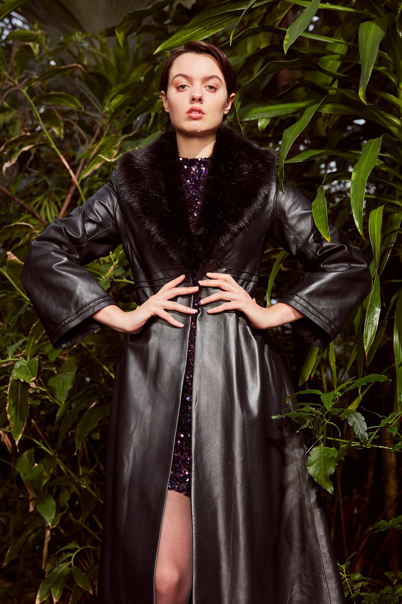 Verheyen London Edward Leather Coat with Faux Fur Collar in Black - Size uk 10 For Sale 5