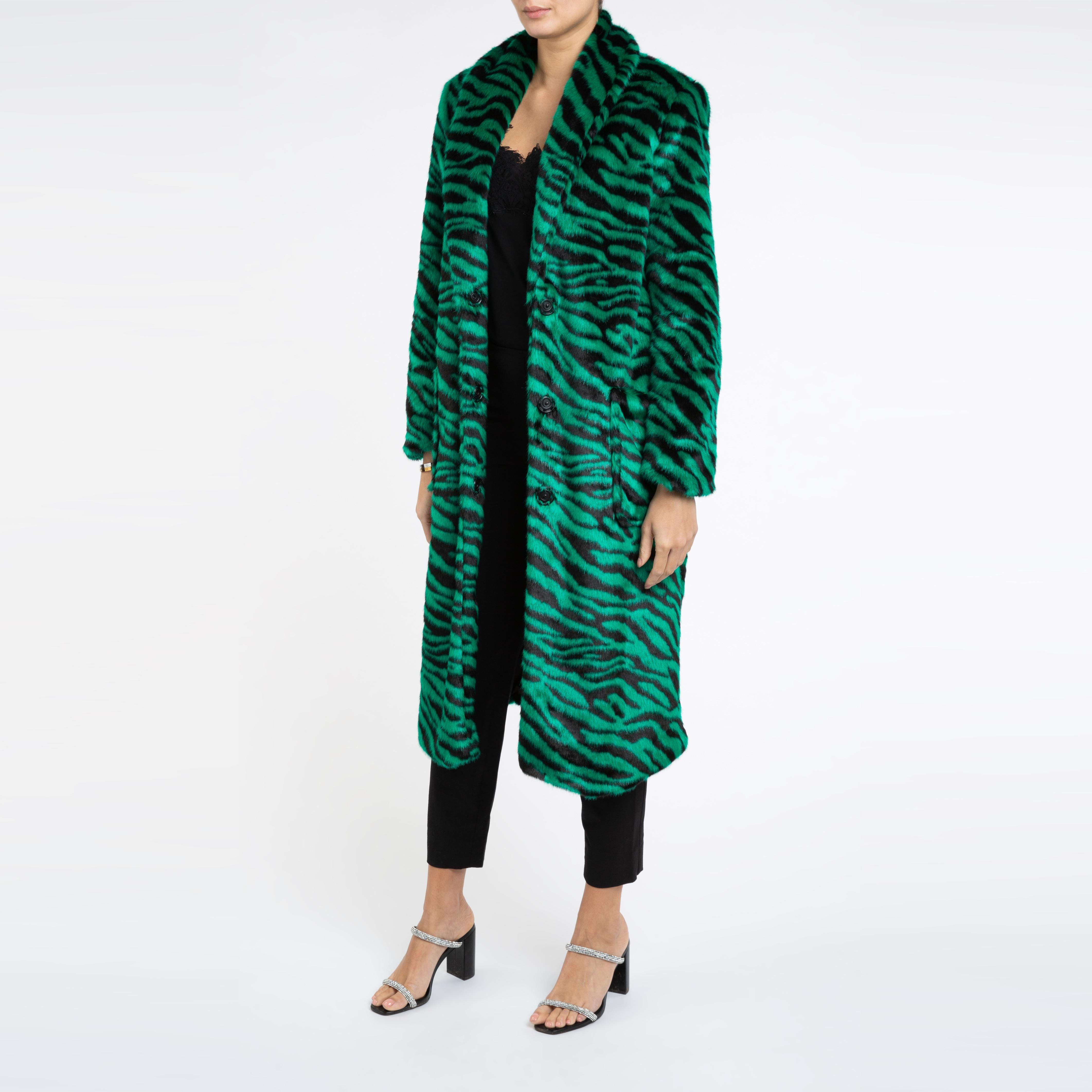 Verheyen London Manteau en fausse fourrure vert émeraude à imprimé zébré Esmeralda, taille UK 10 en vente 2