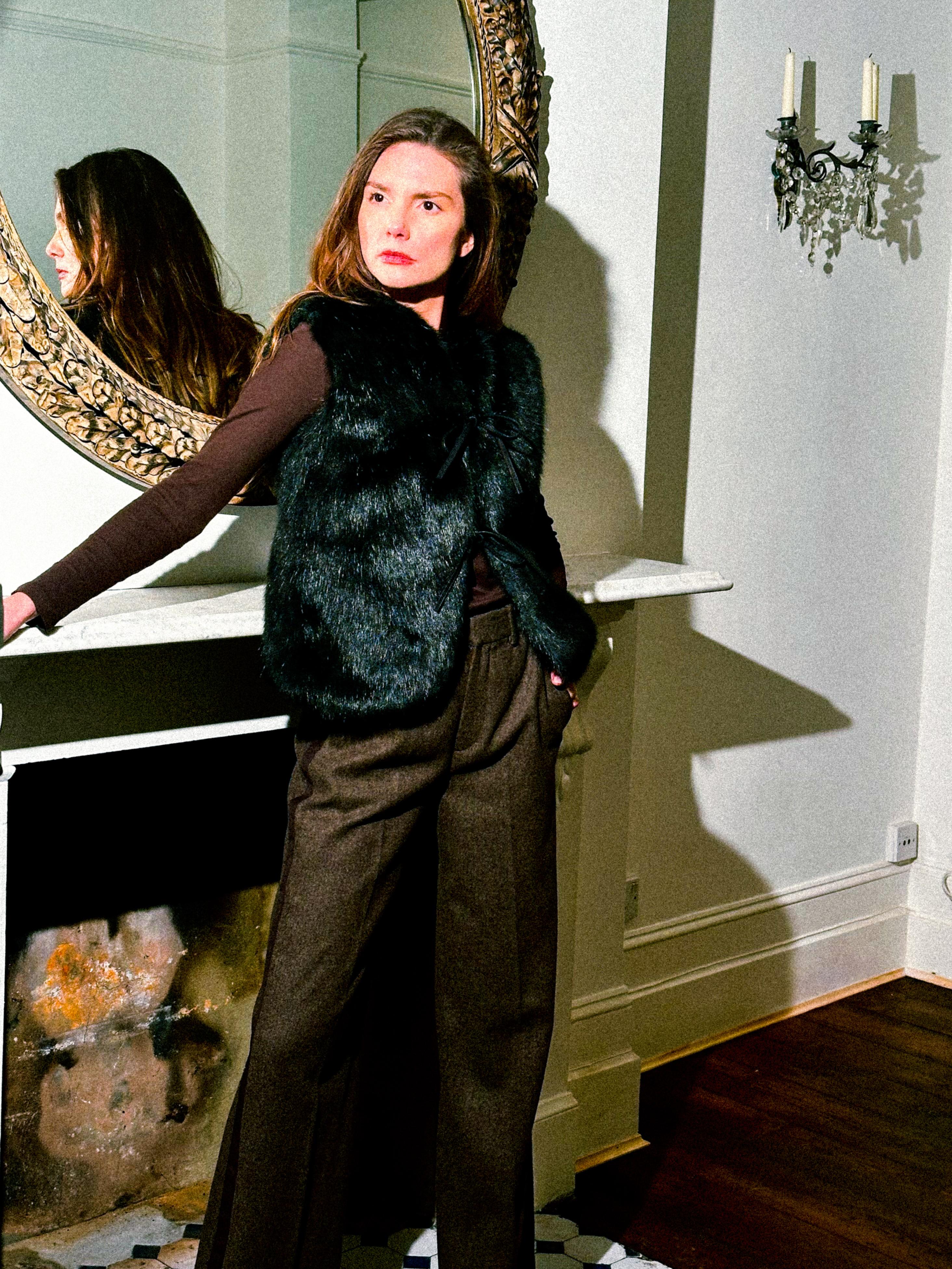 Gilet in pelliccia sintetica di Verheyen London in nero - Taglia media/grande (Uk 12-16) in vendita 5