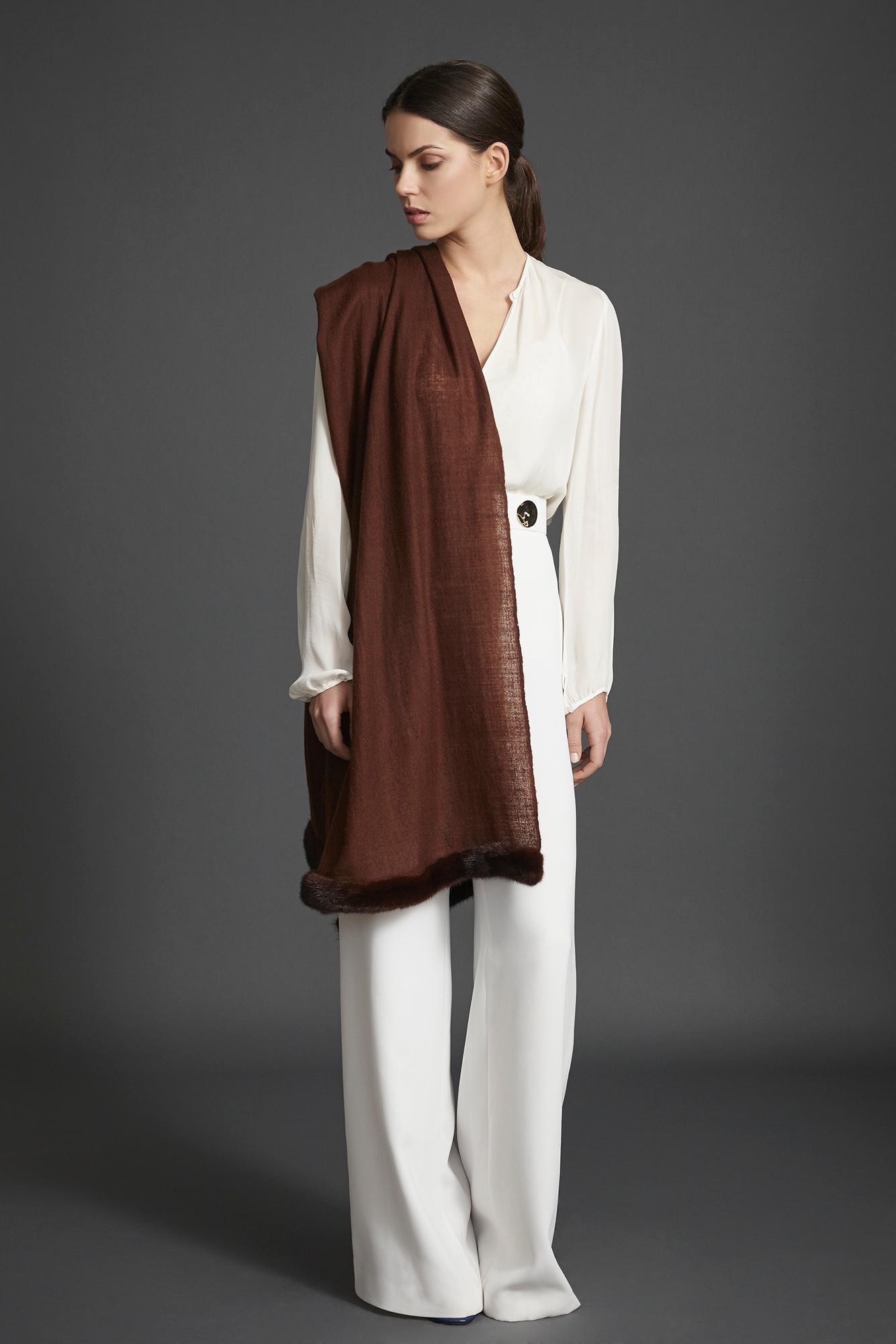 Women's or Men's Verheyen London Handwoven Mink Fur Trimmed Cashmere Scarf in Brown - Brand New