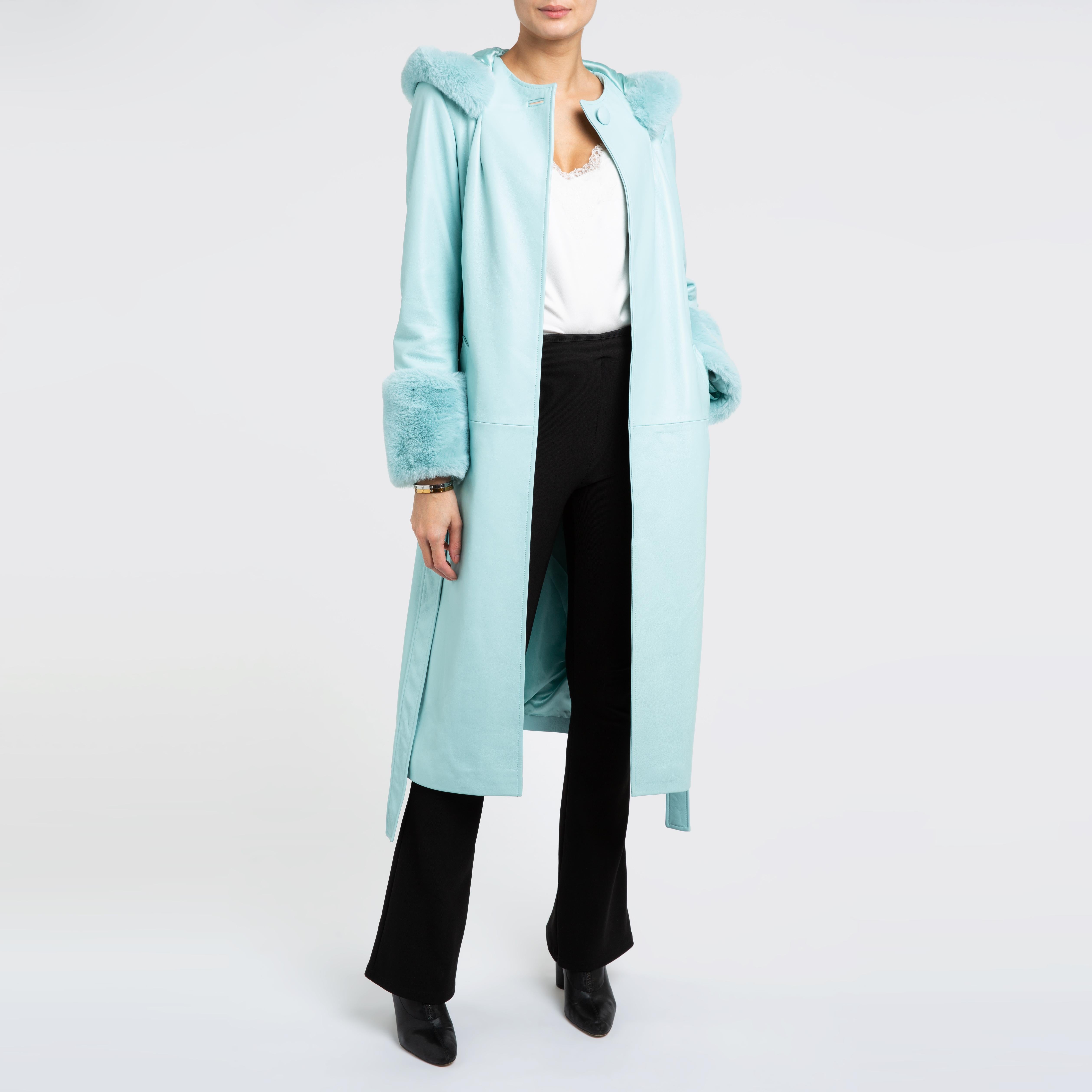Manteau à capuche en cuir Verheyen London en aigue-marine bleue et fausse fourrure - Taille UK 8 en vente 3