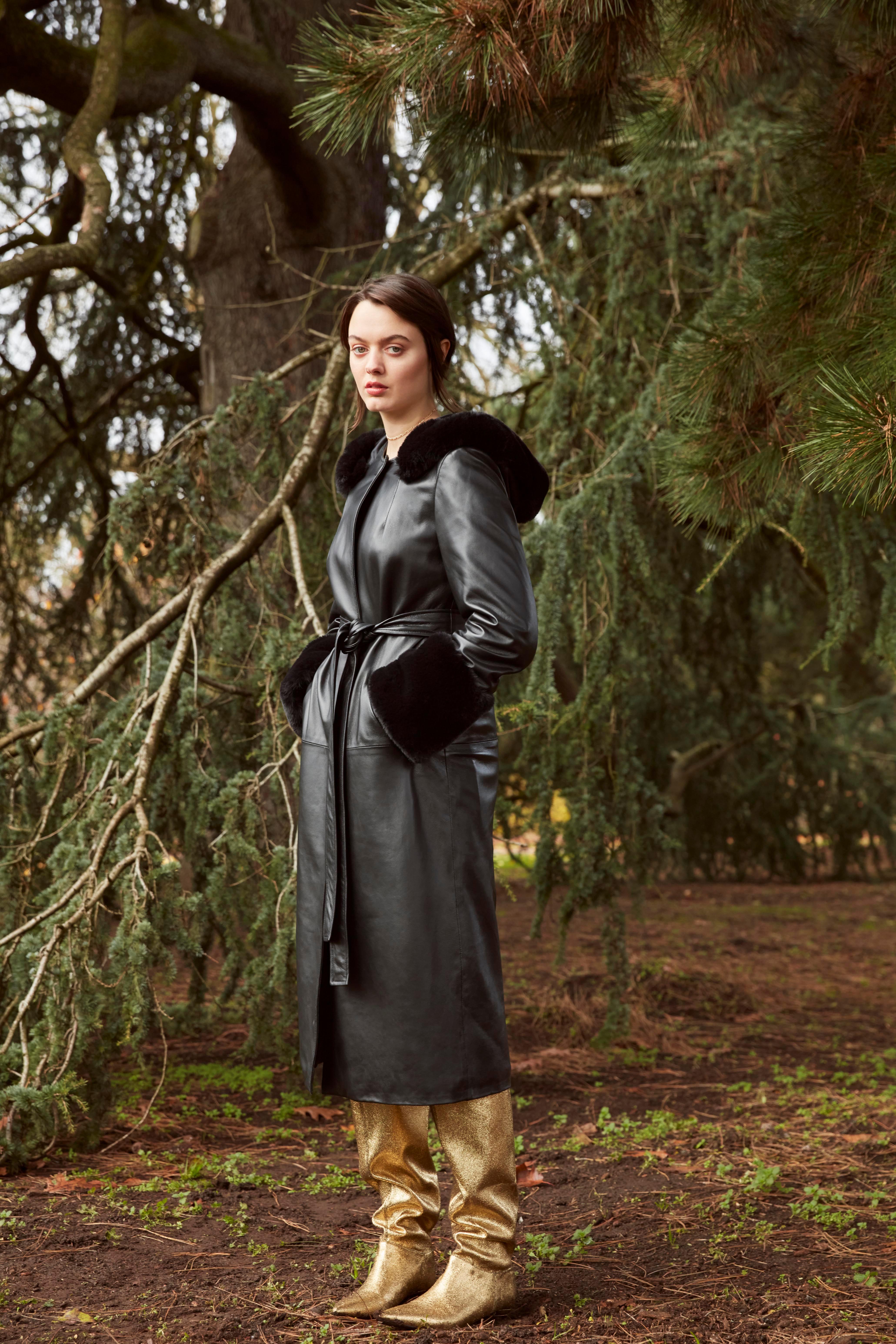 Verheyen London Trench-coat en cuir à capuche noir avec fausse fourrure - Taille uk 10  en vente 1
