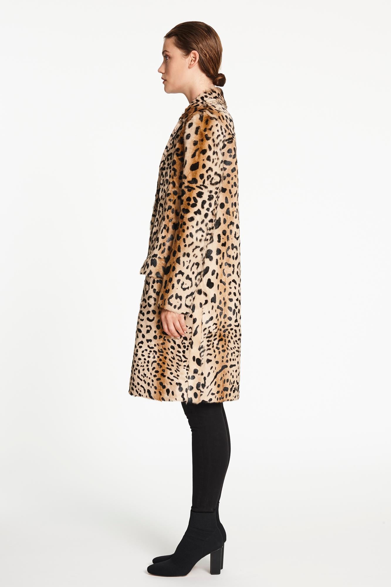 Women's Verheyen London Ink Blue Leopard Print Coat in Goat Hair Fur UK 8 - Brand New  For Sale