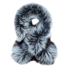 Verheyen London Lapel Cross-through Collar in Iced Topaz Fox Fur - Brand New