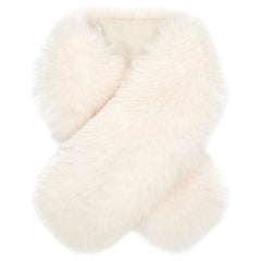 Verheyen London Lapel Cross-through Collar in Pearl White Fox Fur
