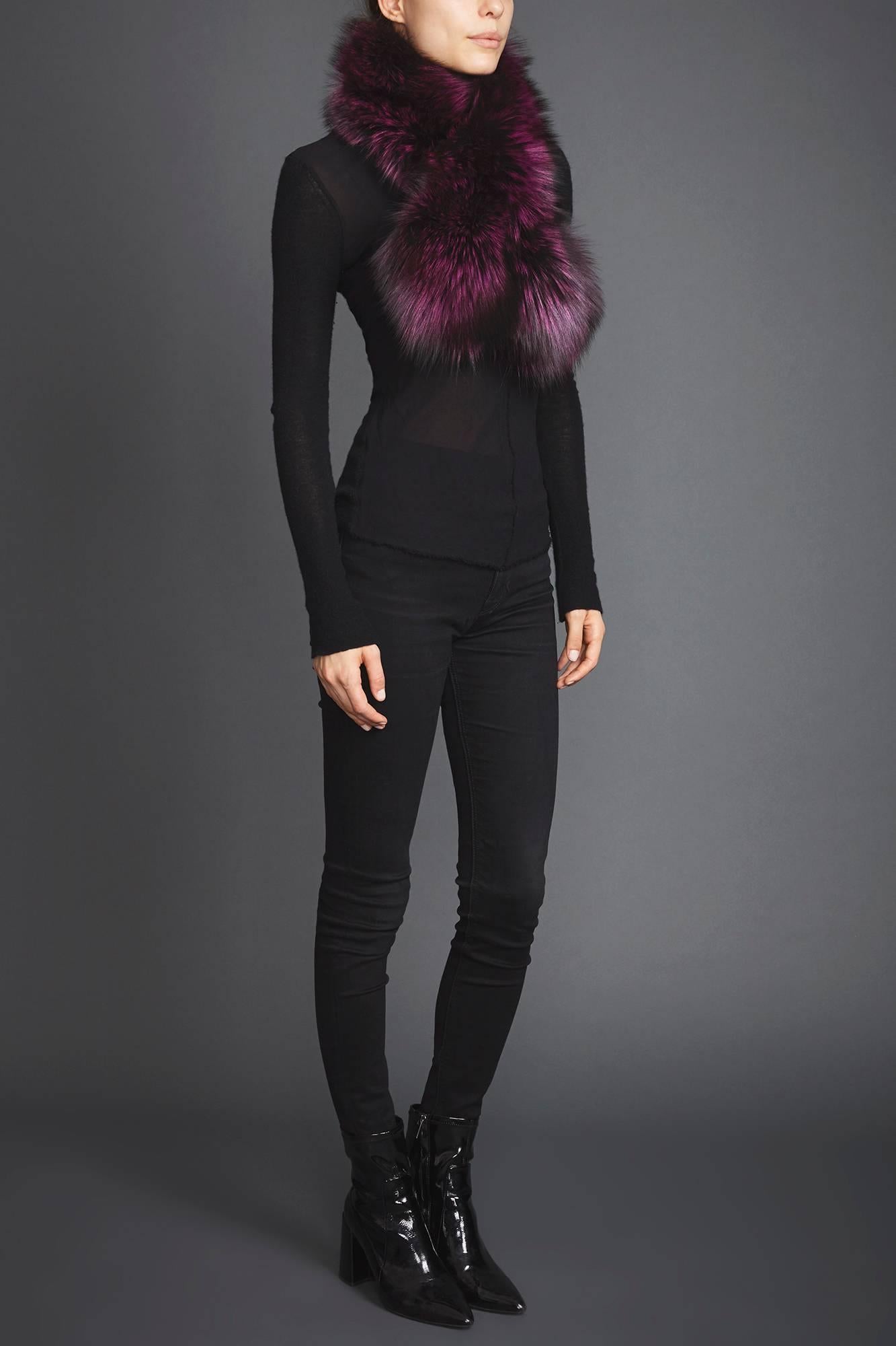Black Verheyen London Lapel Cross-through Collar Stole Scarf in Purple Fox Fur For Sale