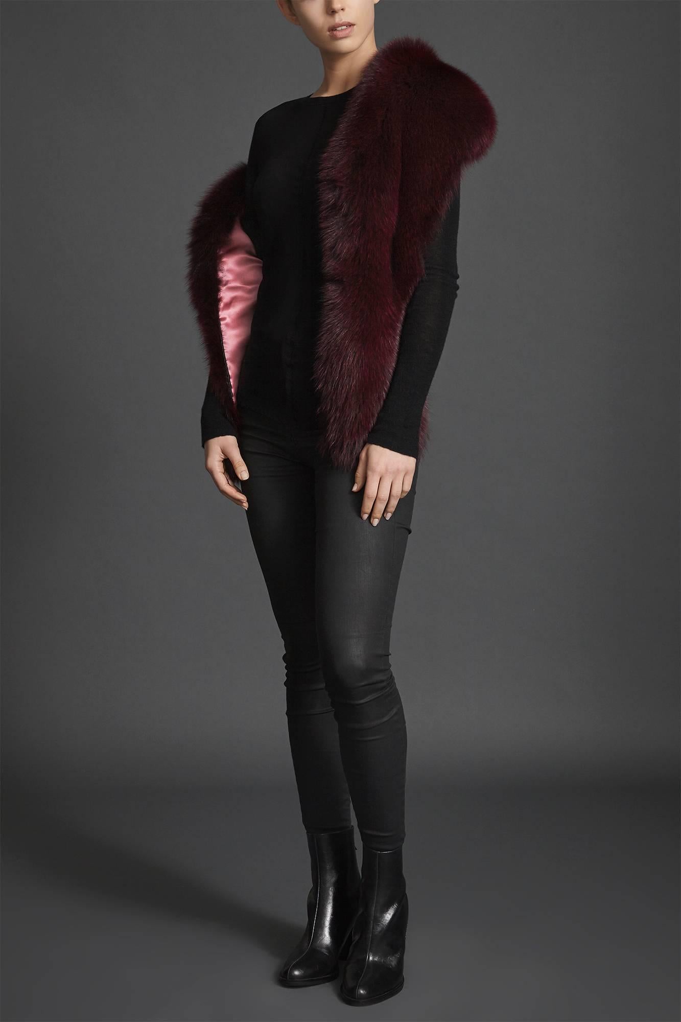 Verheyen London Legacy Stole in Garnet Burgundy Fox Fur with Belt For Sale 3