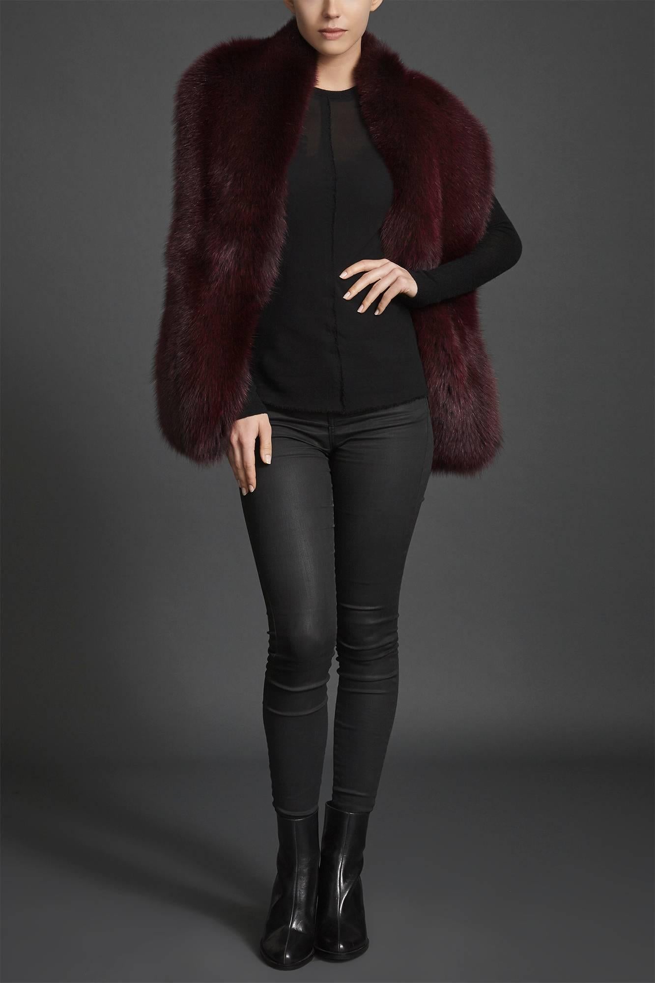 Verheyen London Legacy Stole Scarf in Garnet Burgundy Fox Fur with Belt For Sale 2