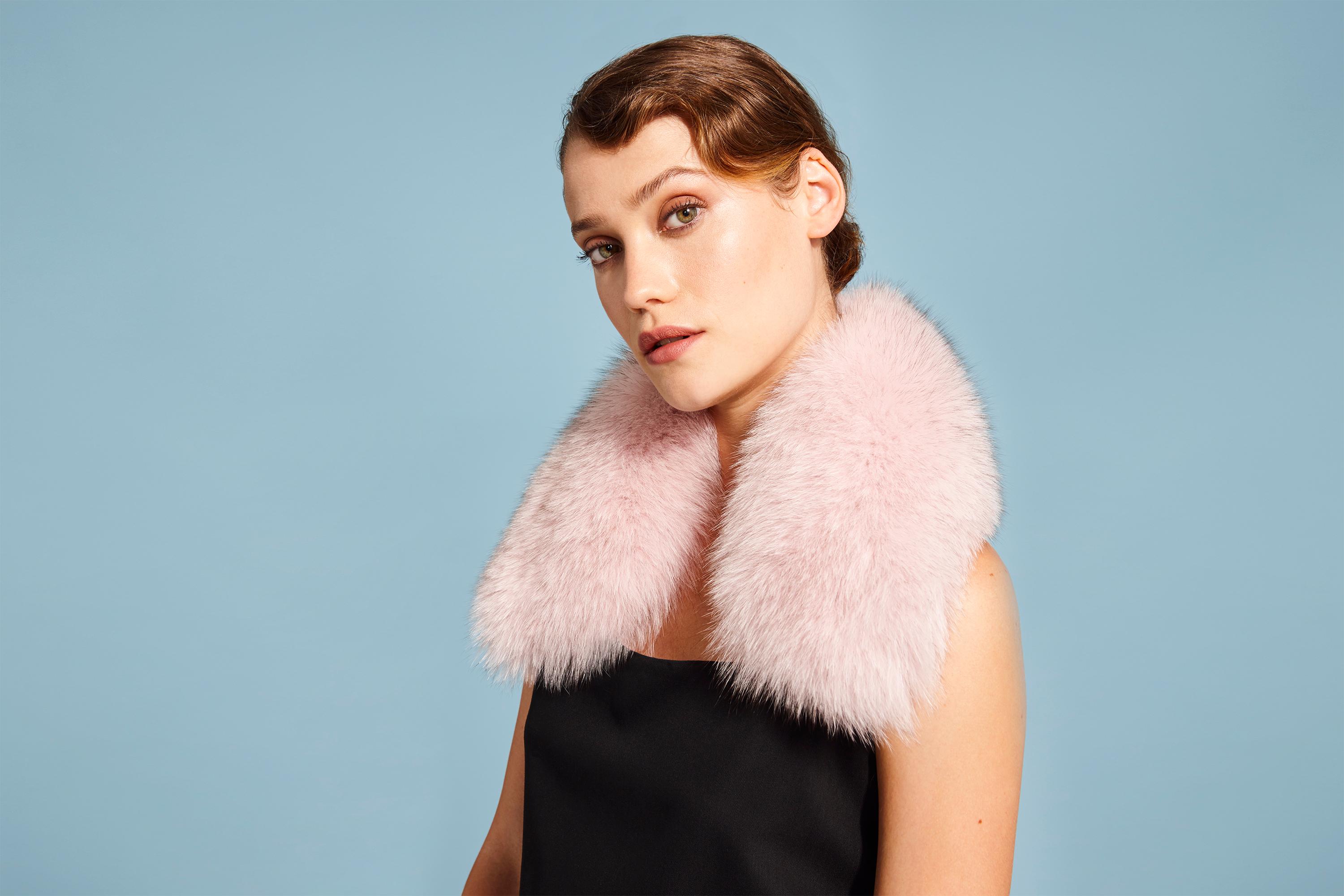 White Verheyen London Peter Pan Collar in Pastel Rose Pink Fox Fur - Brand New 